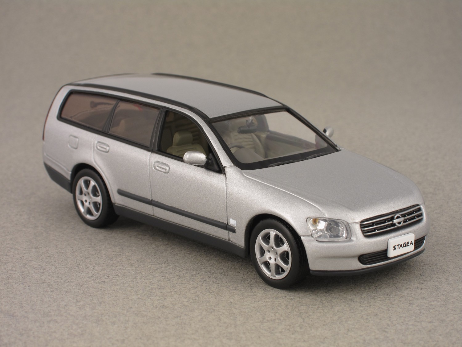 Nissan Stagea MKII par J-Collection