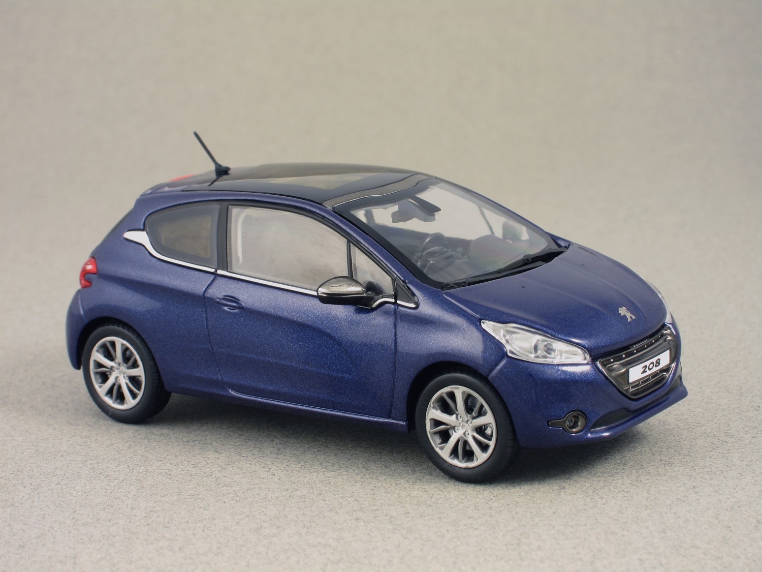 Peugeot 208 trois portes par Norev