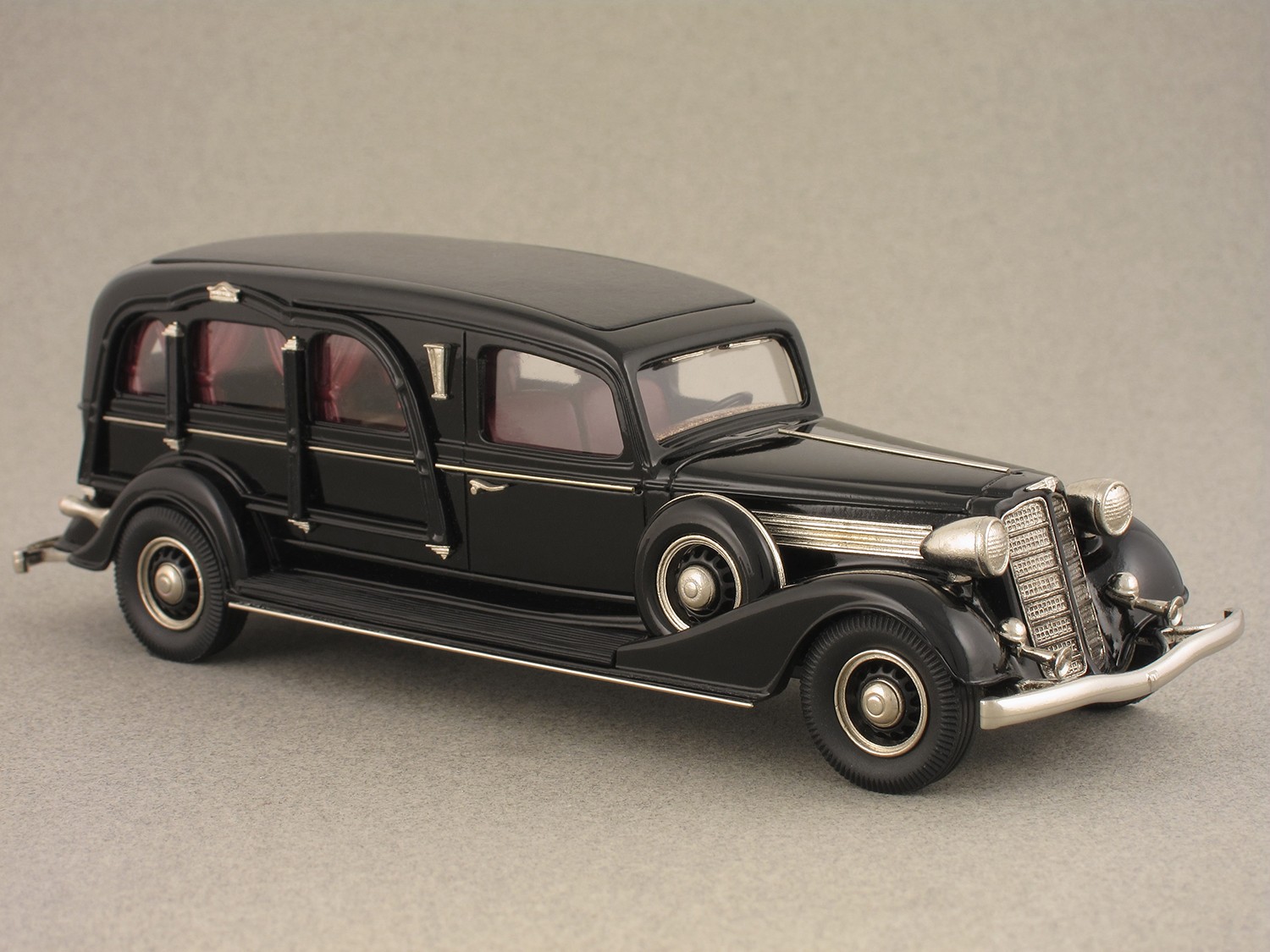 Buick CSV12 1934 Corbillard Miller (Brooklin) 1/43e