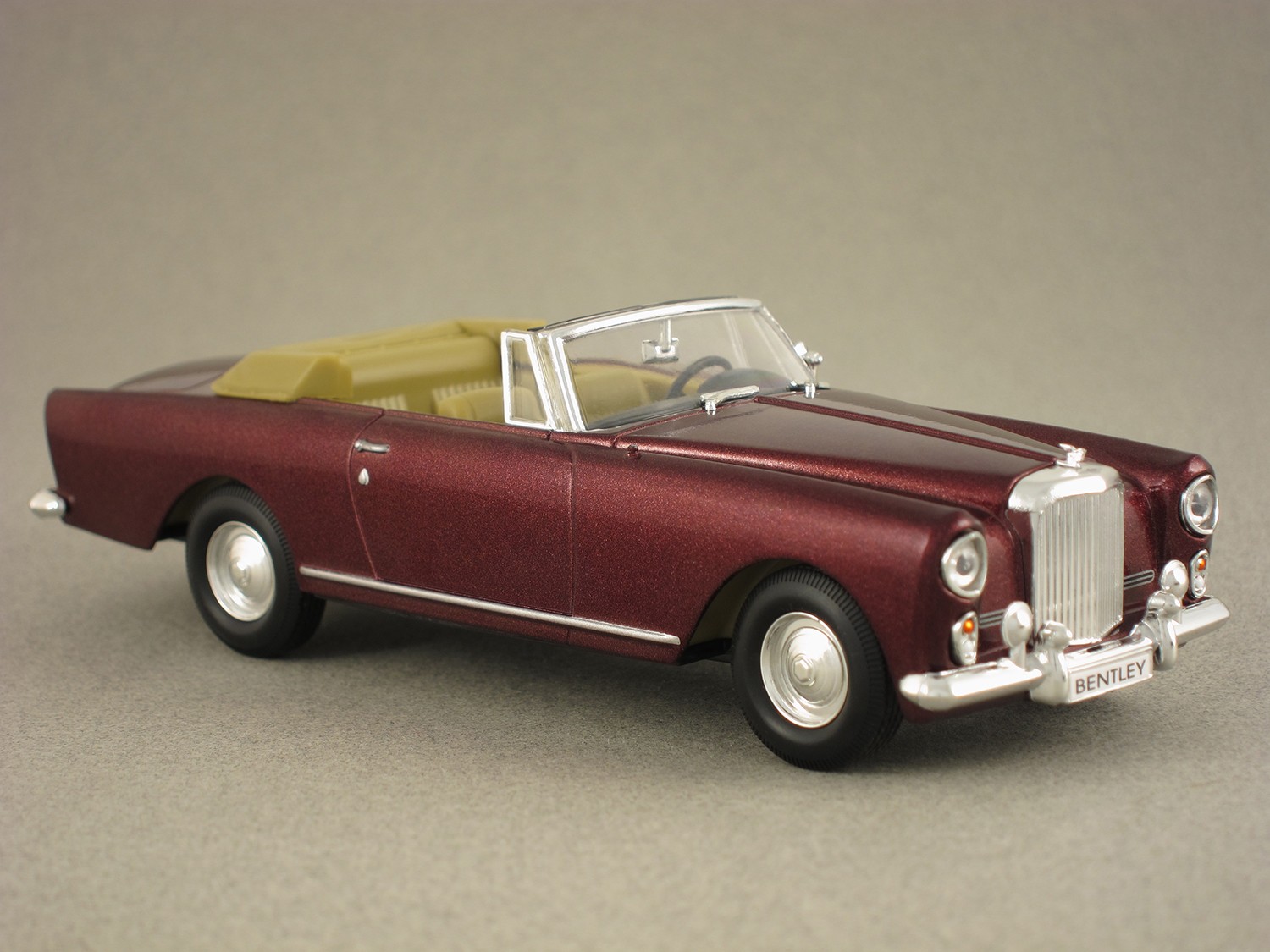 Bentley Continental S2 Drophead Coupe (Yat Ming) 1/43e