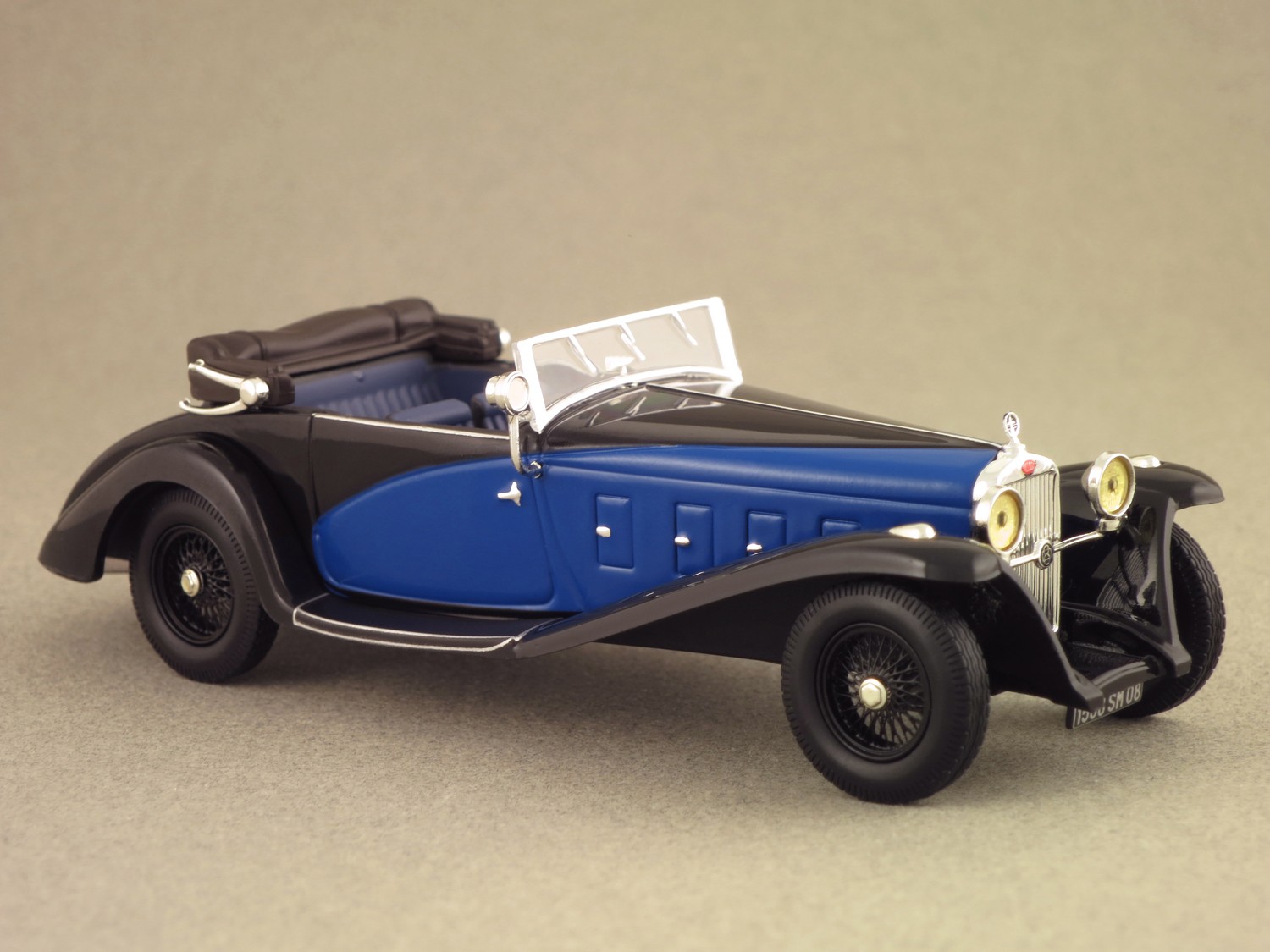 Delage D8 Fernandez & Darrin (IXO) 1:43