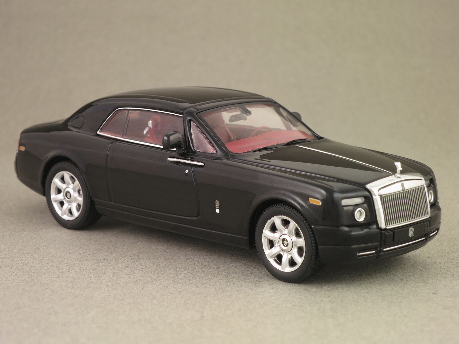 Rolls-Royce Phantom Coupe (IXO) 1:43