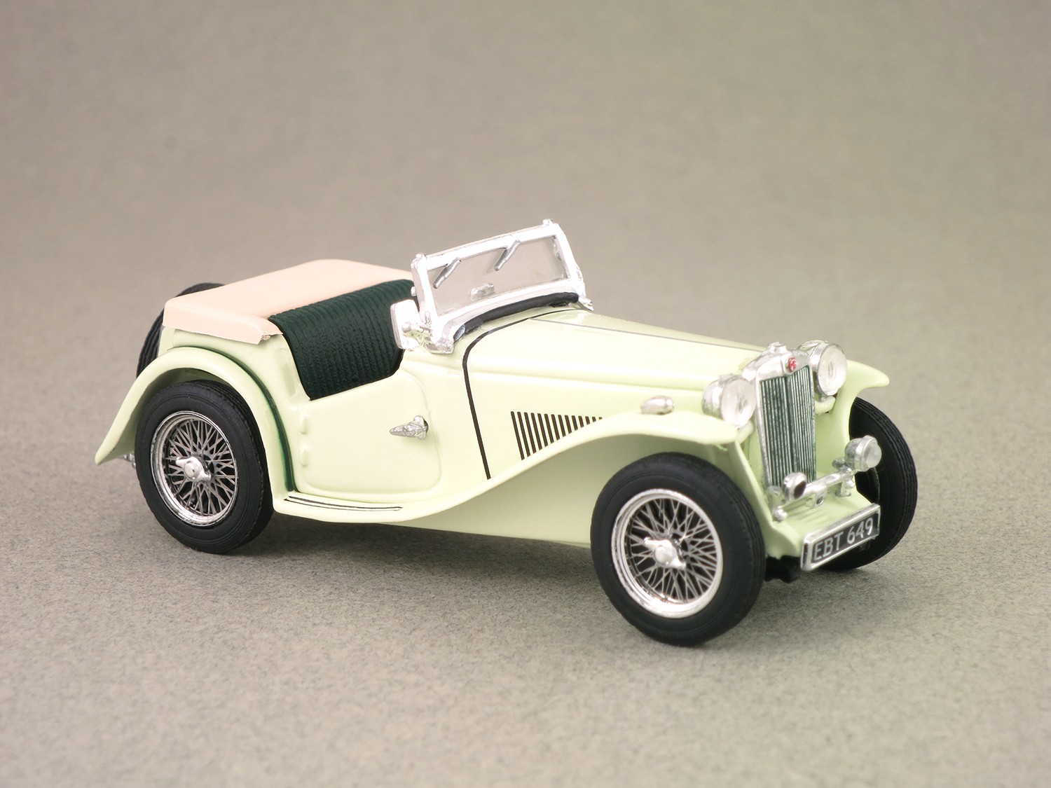 MG TC (Vitesse) 1:43