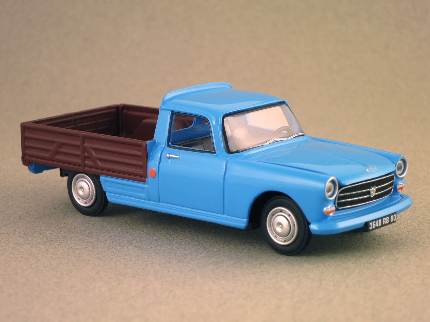 Peugeot 404 pickup (Eligor) 1:43