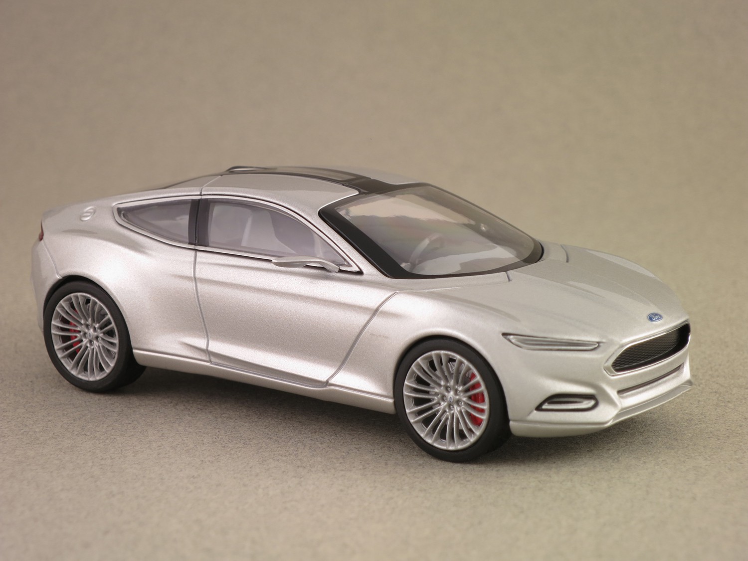 Ford Evos (Norev) 1:43