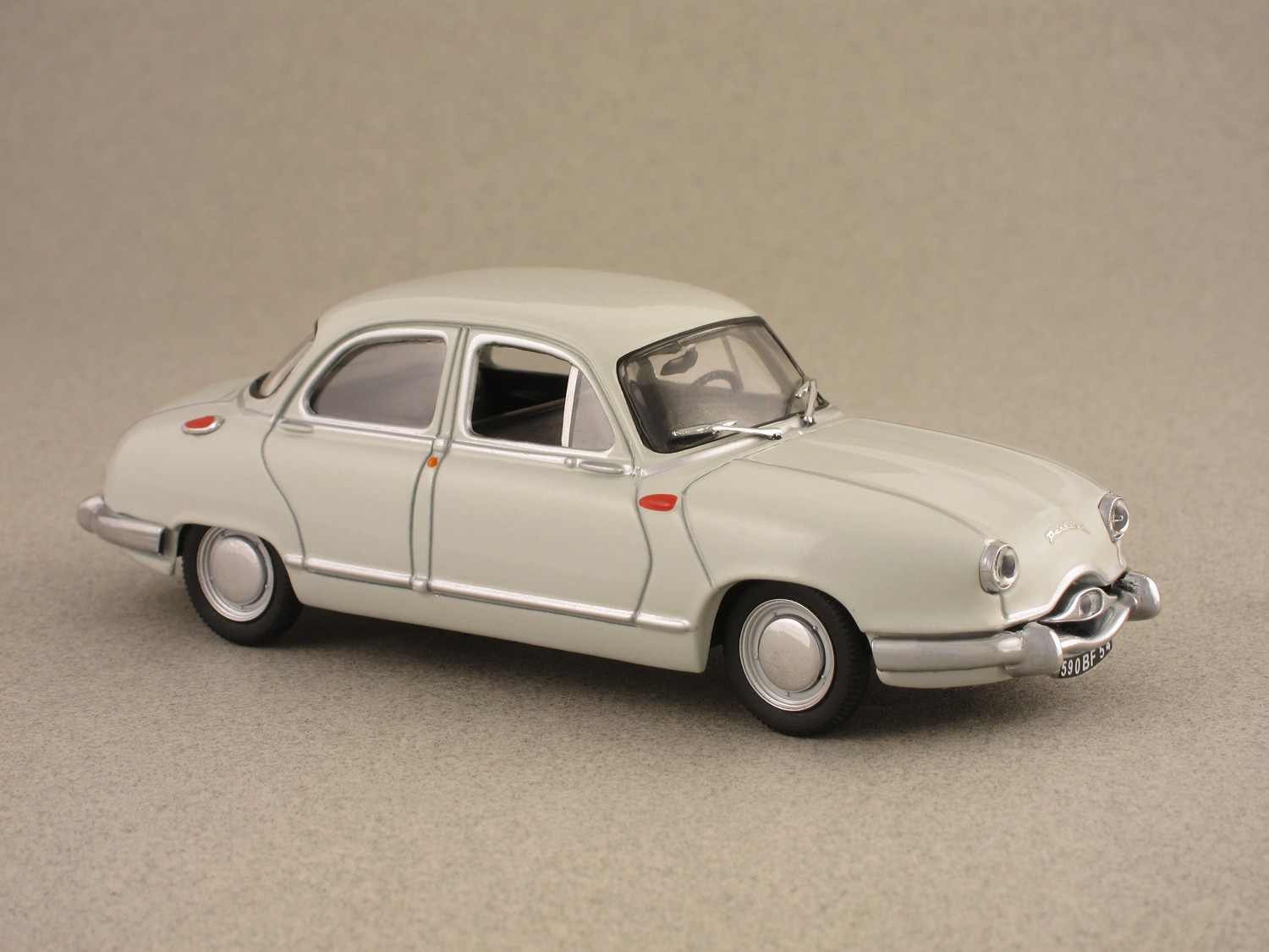 Panhard Dyna Z1 (Vitesse) 1/43e