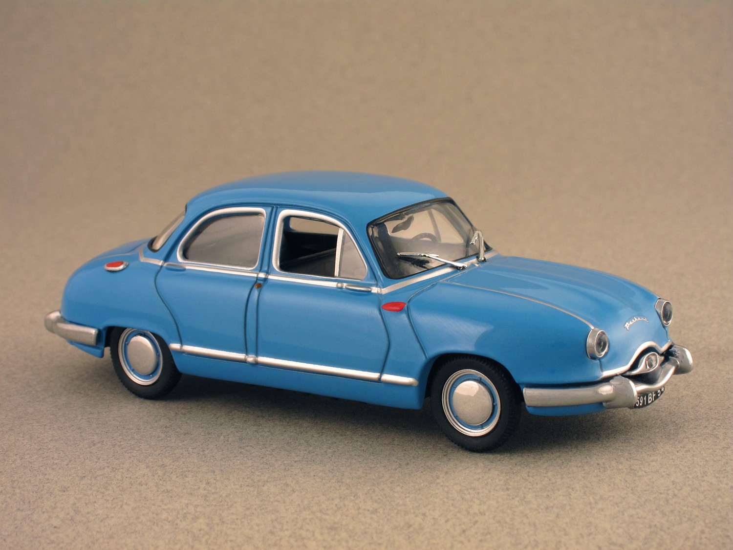 Panhard Dyna Z1 (Vitesse) 1:43