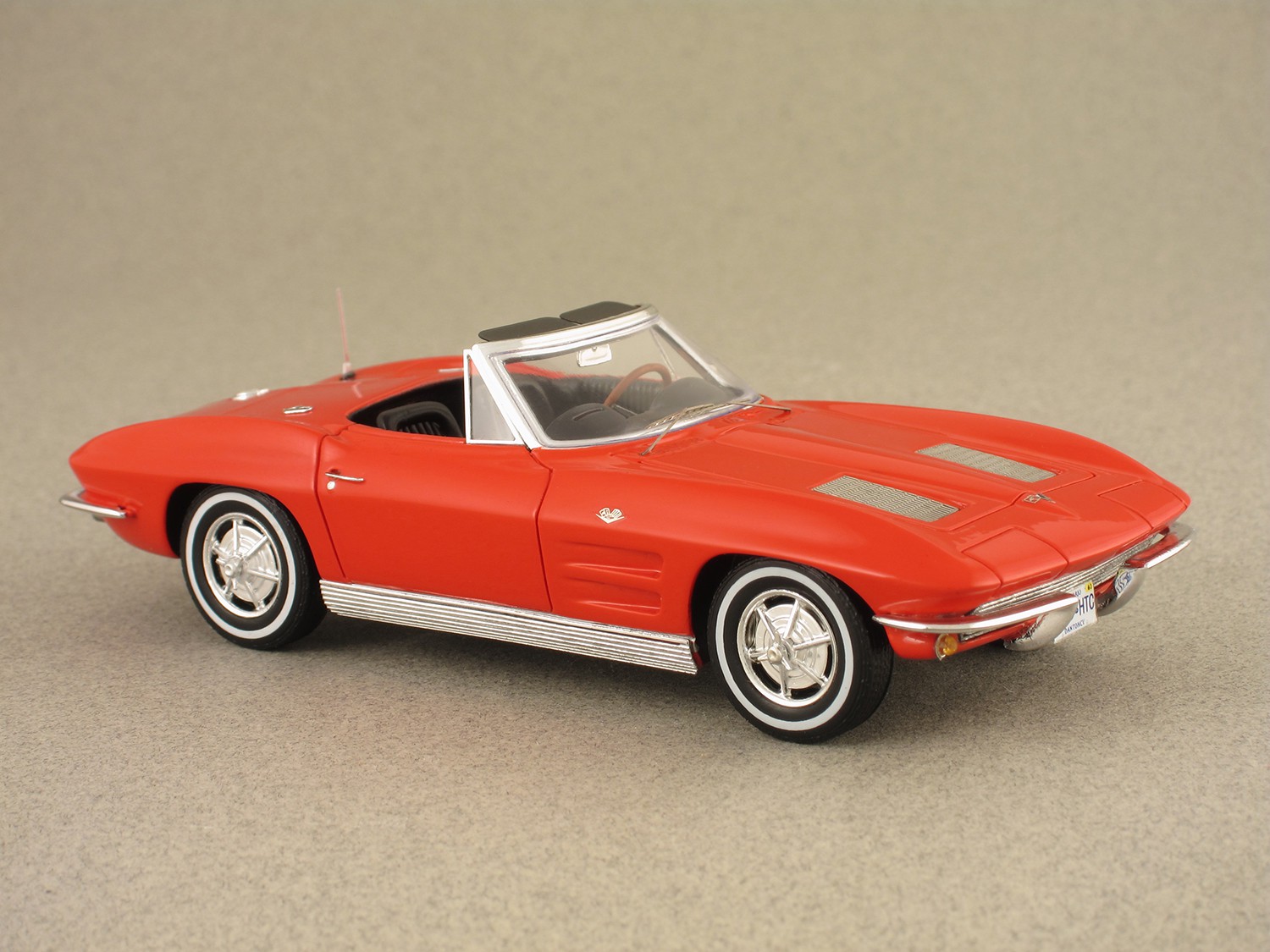 Chevrolet Corvette 1963 Convertible (Spark) 1:43