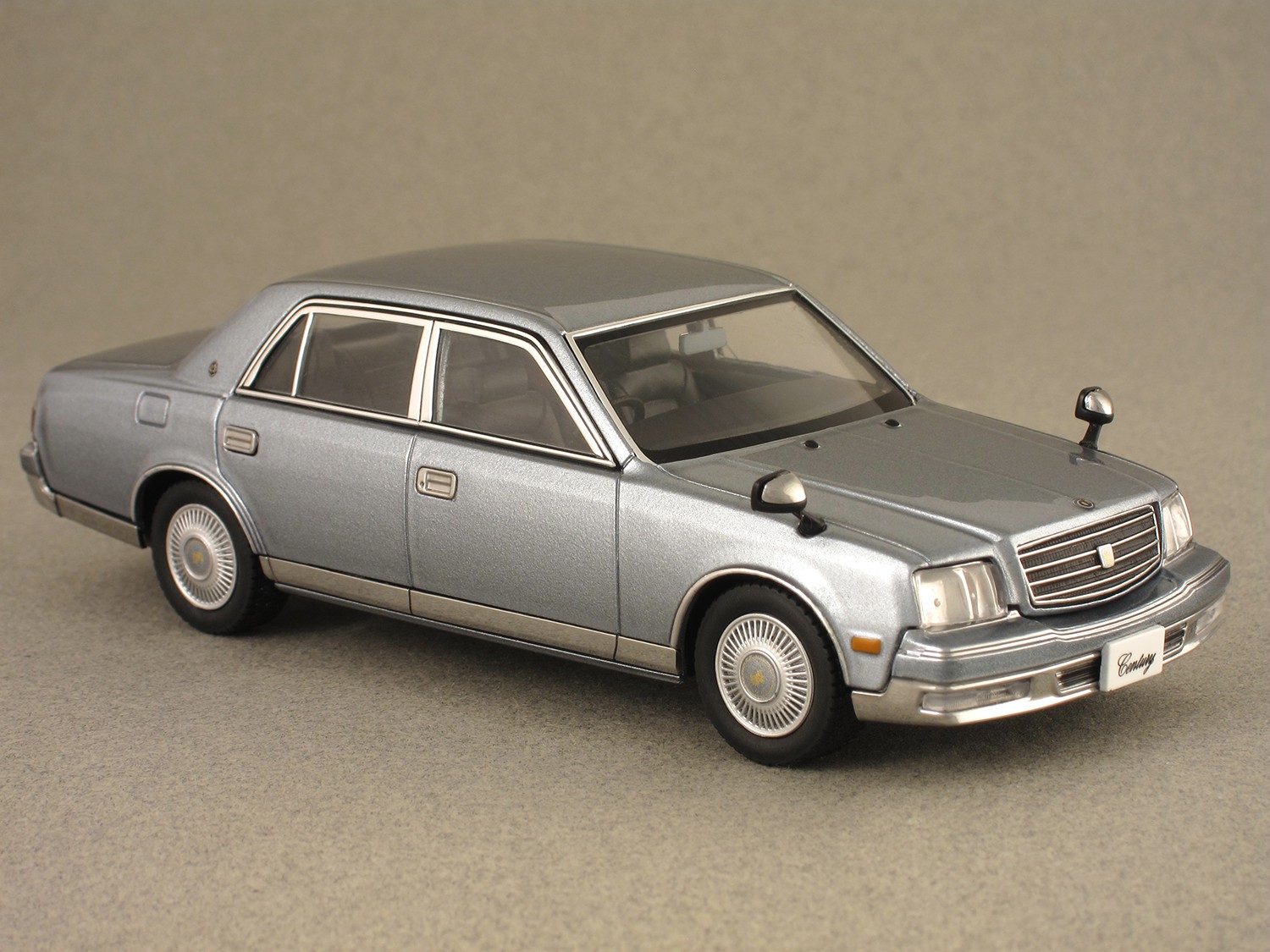 Toyota Century (Kyosho) 1/43e