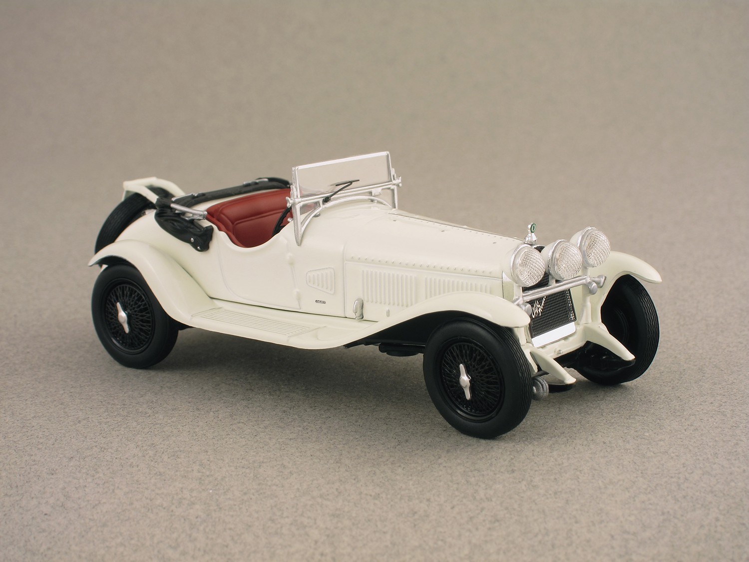 Alfa Romeo 6C 1750 Gran Sport (Minichamps) 1:43