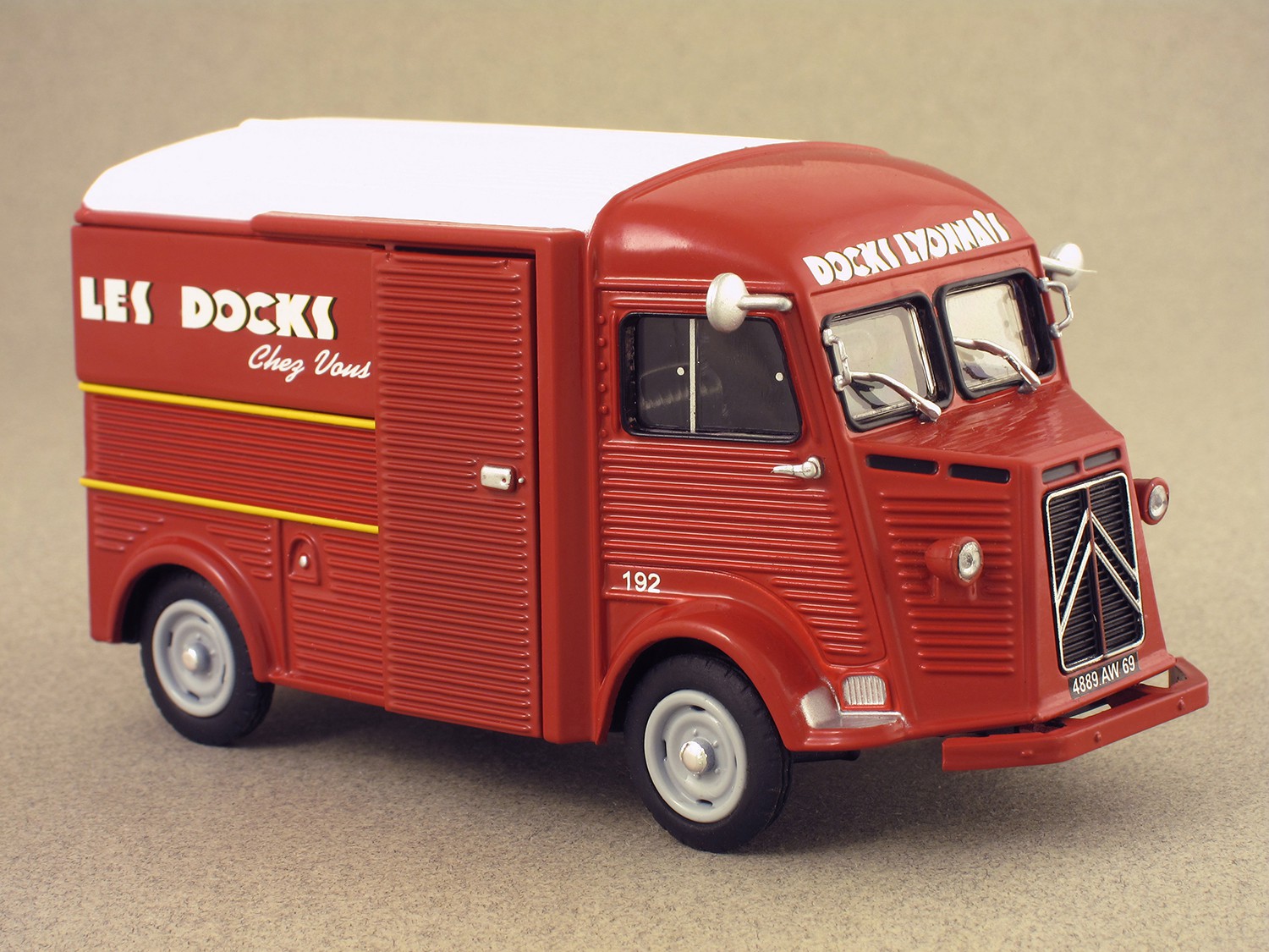 Citroën H "Docks Lyonnais" (Eligor) 1:43