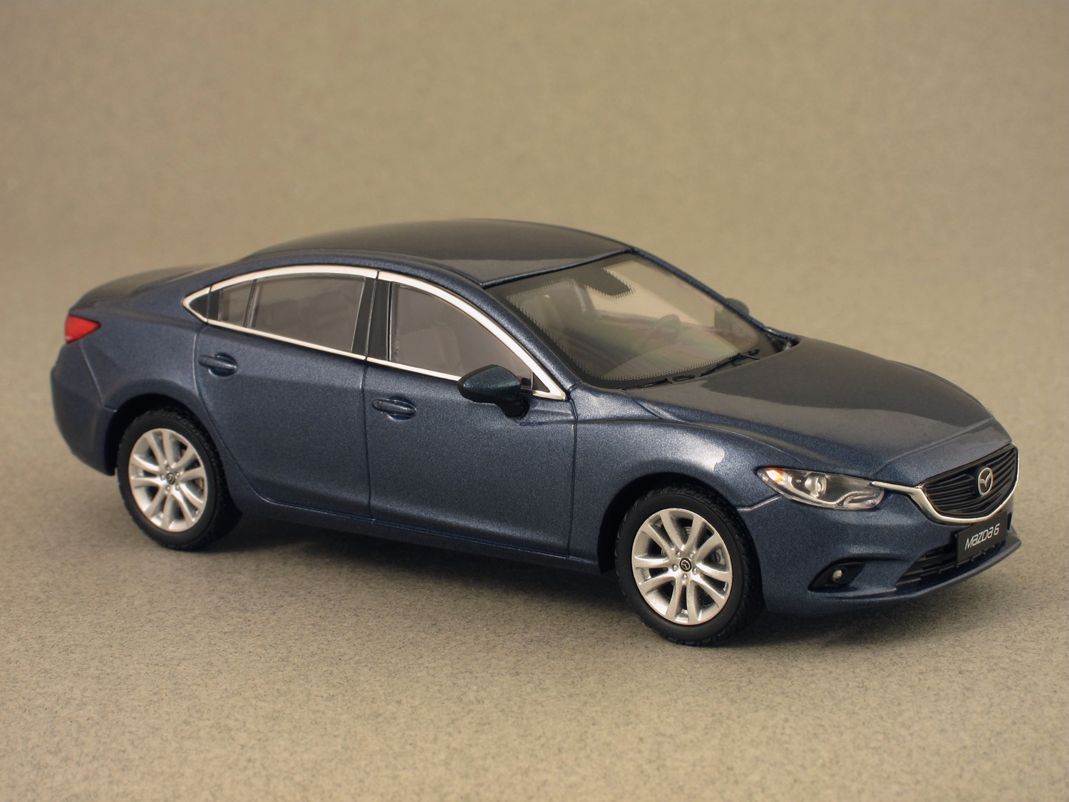 Mazda 6 2013 (Premium X) 1:43