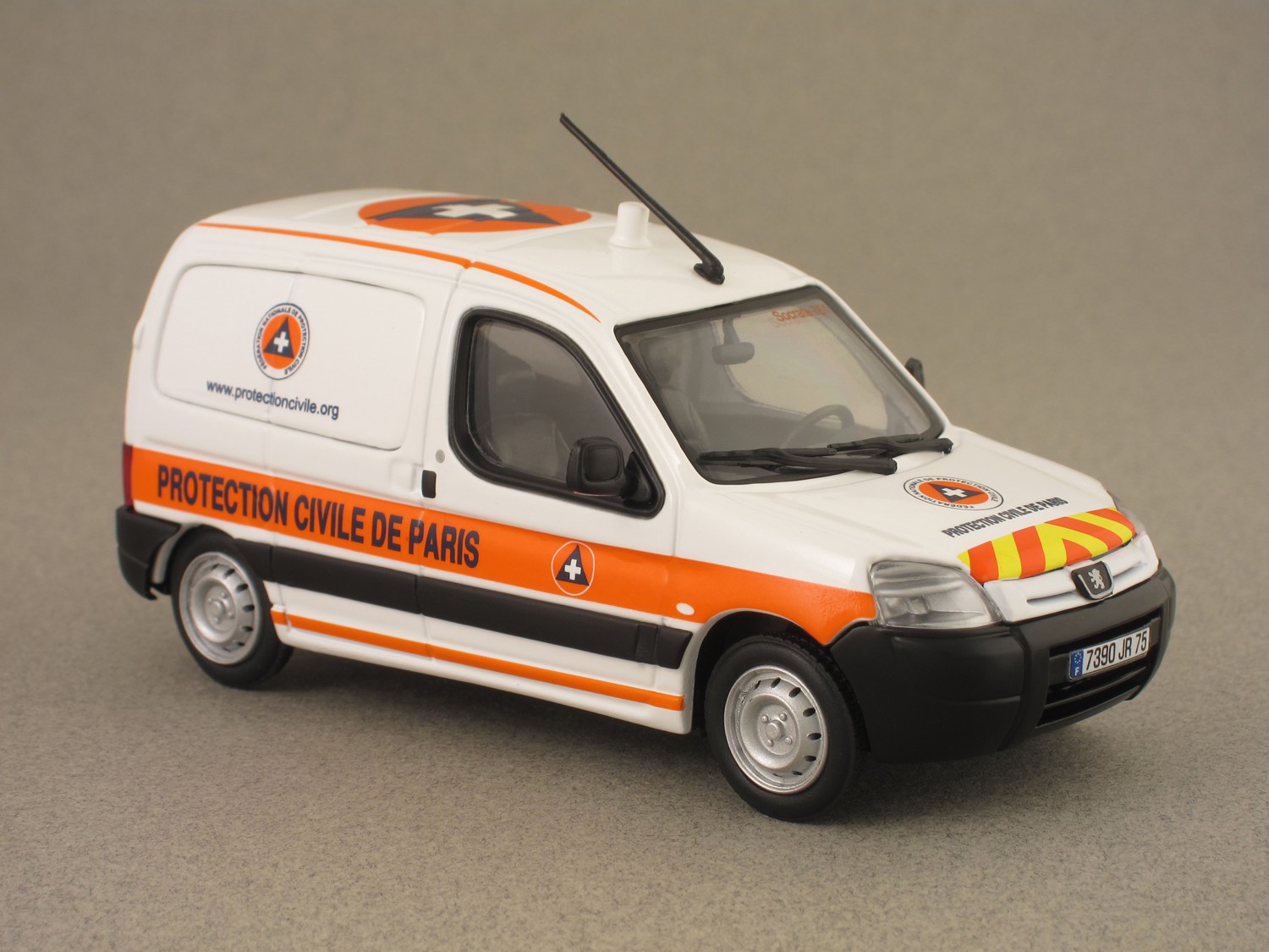 Peugeot Partner 2002 Protection Civile de Paris (Eligor) 1/43e