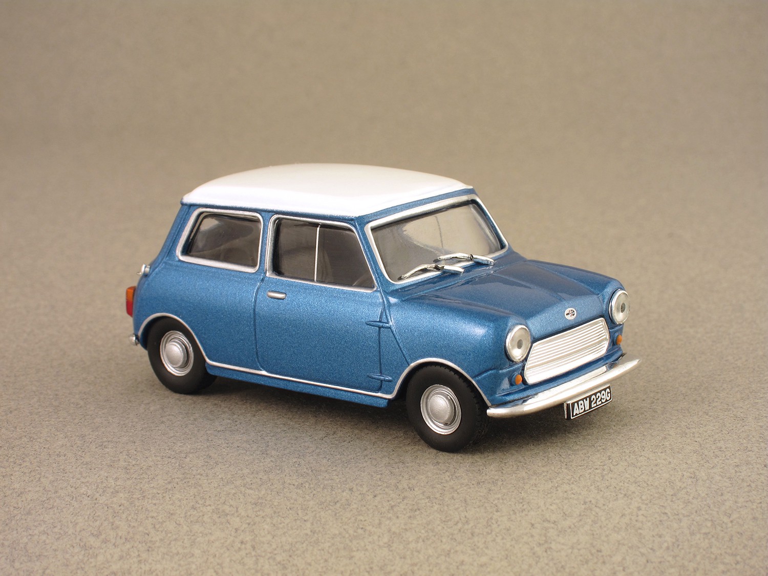 Morris Mini Cooper S 1967 (Solido) 1:43