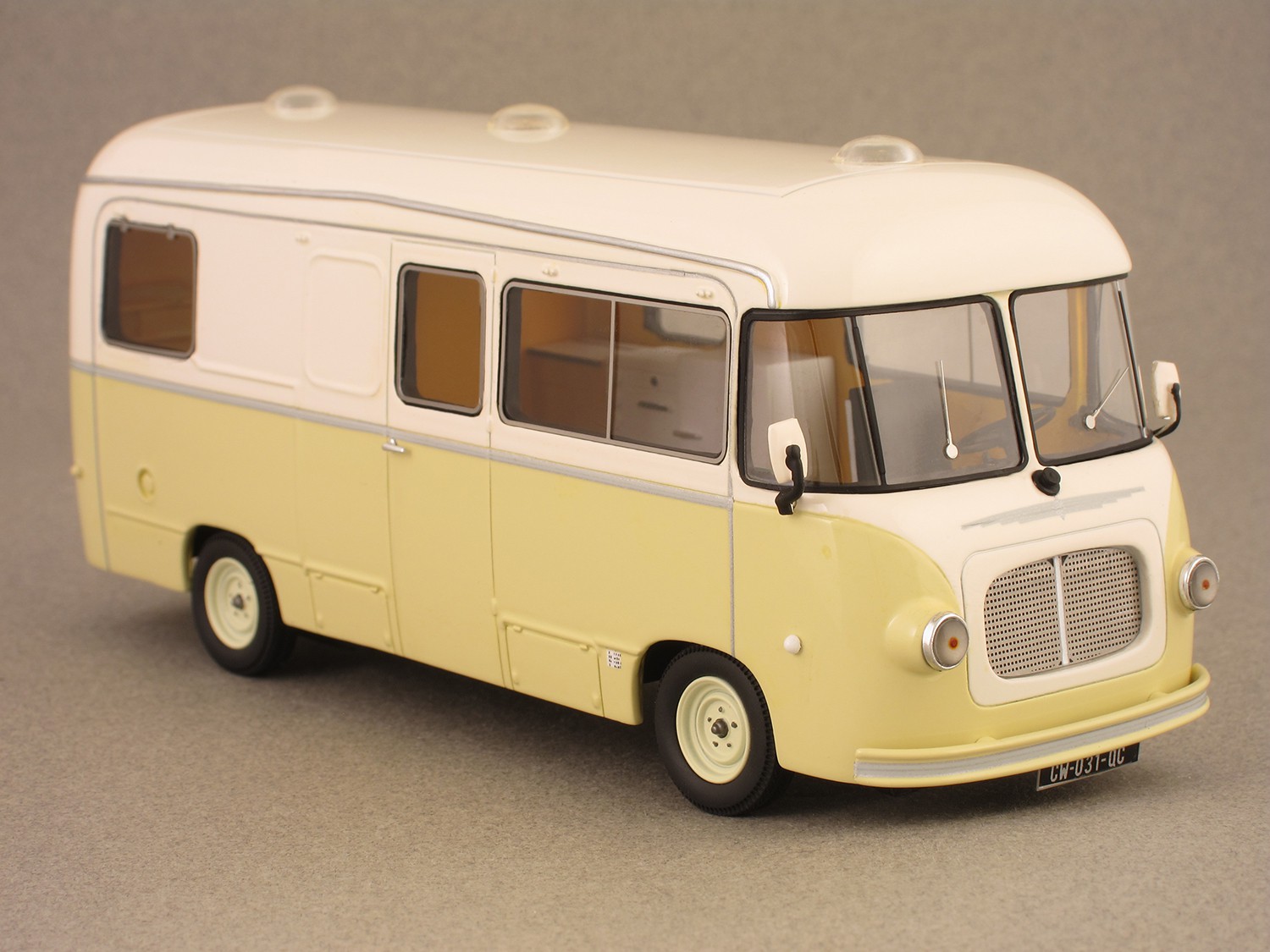 Renault 1400 kg camper Heuliez (Perfex) 1:43