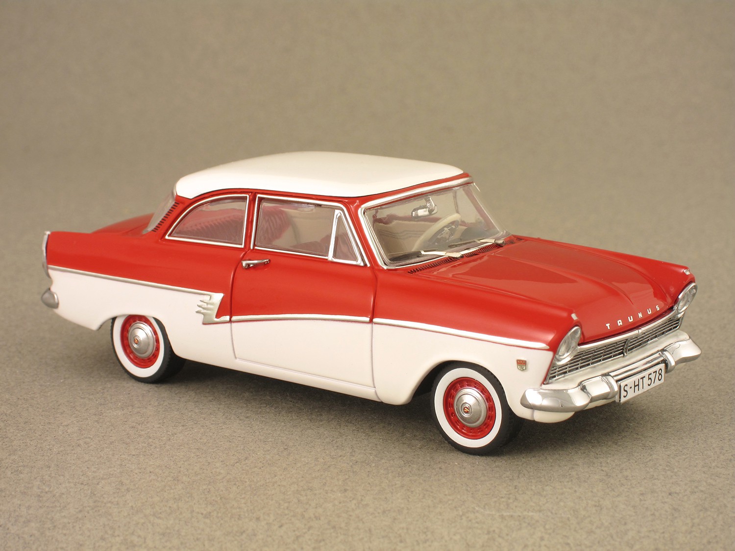 Ford Taunus P2 17M 1957 (Premium X) 1/43e