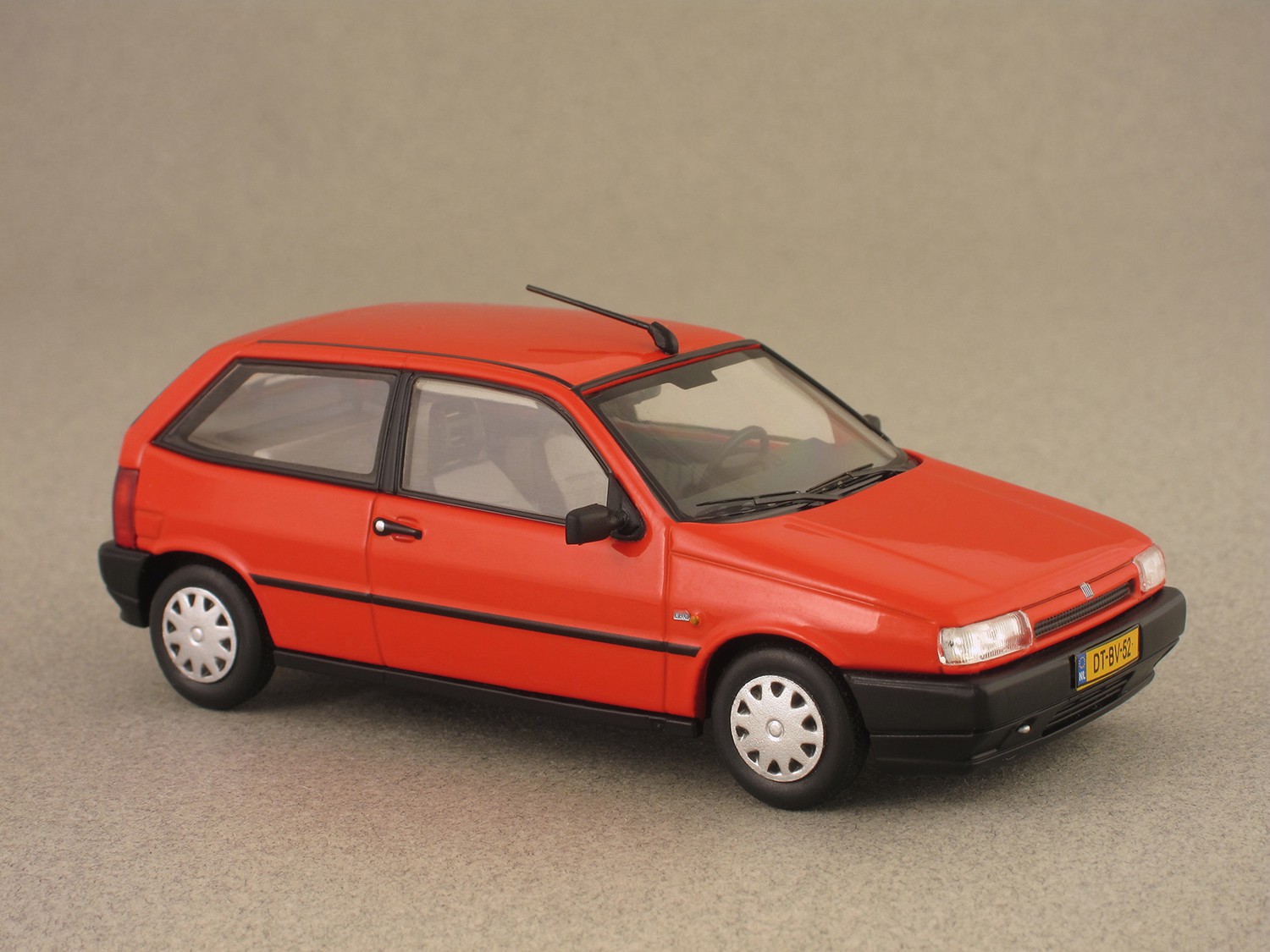 Fiat Tipo 1.4 i.e. 3-door (Premium X) 1:43