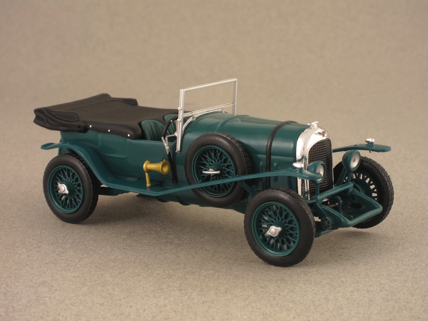 Bentley 3 Litres 1924 (Whitebox ) 1/43e