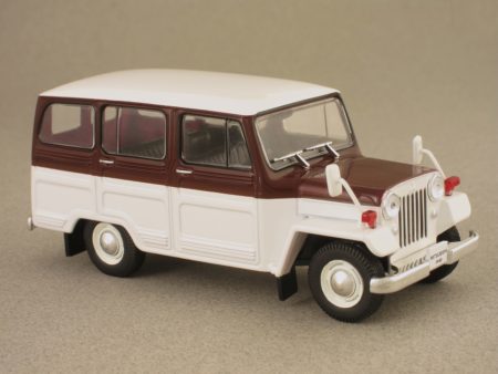 Mitsubishi Jeep J30 (First:43) 1:43