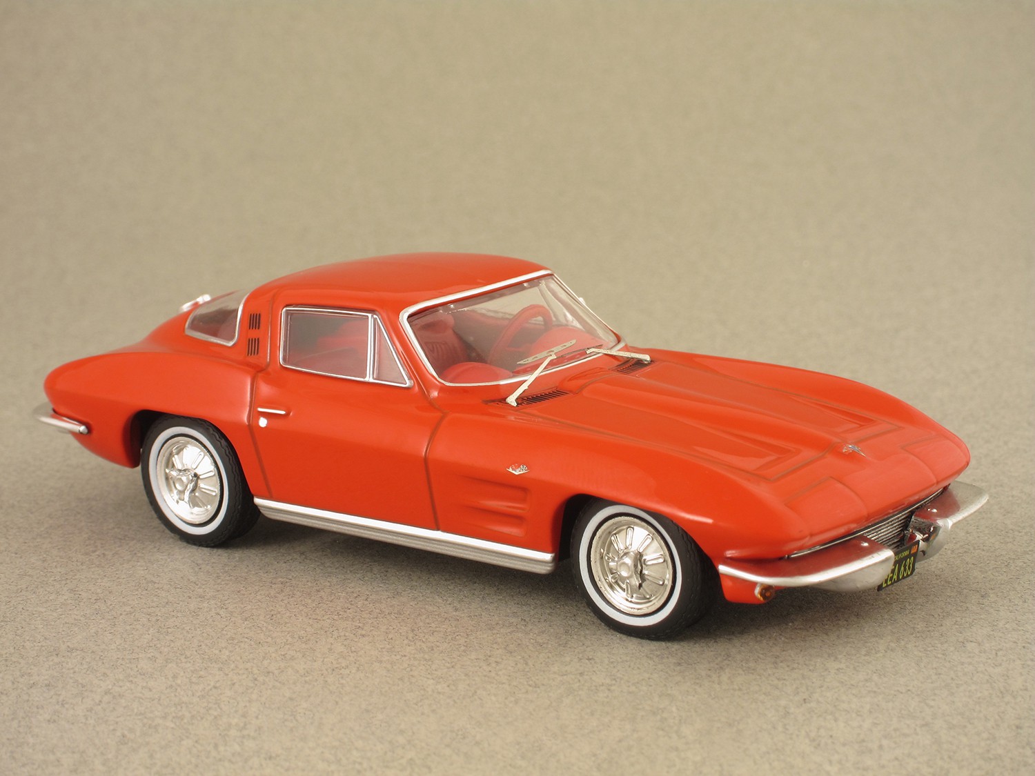 Chevrolet Corvette C2 1964 (Premium X) 1:43