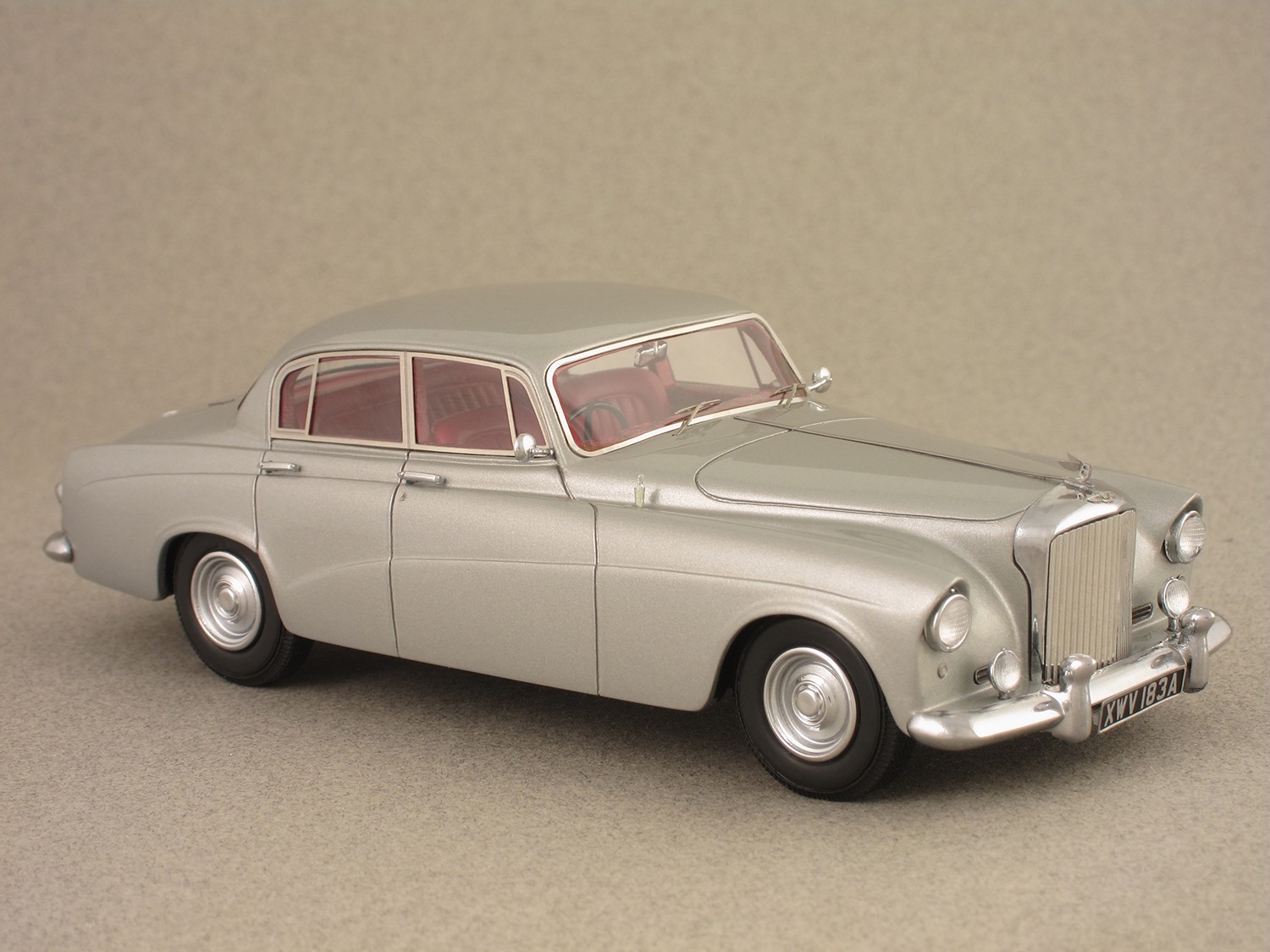 Bentley S2 Continental Sports Saloon Hooper (Matrix) 1:43