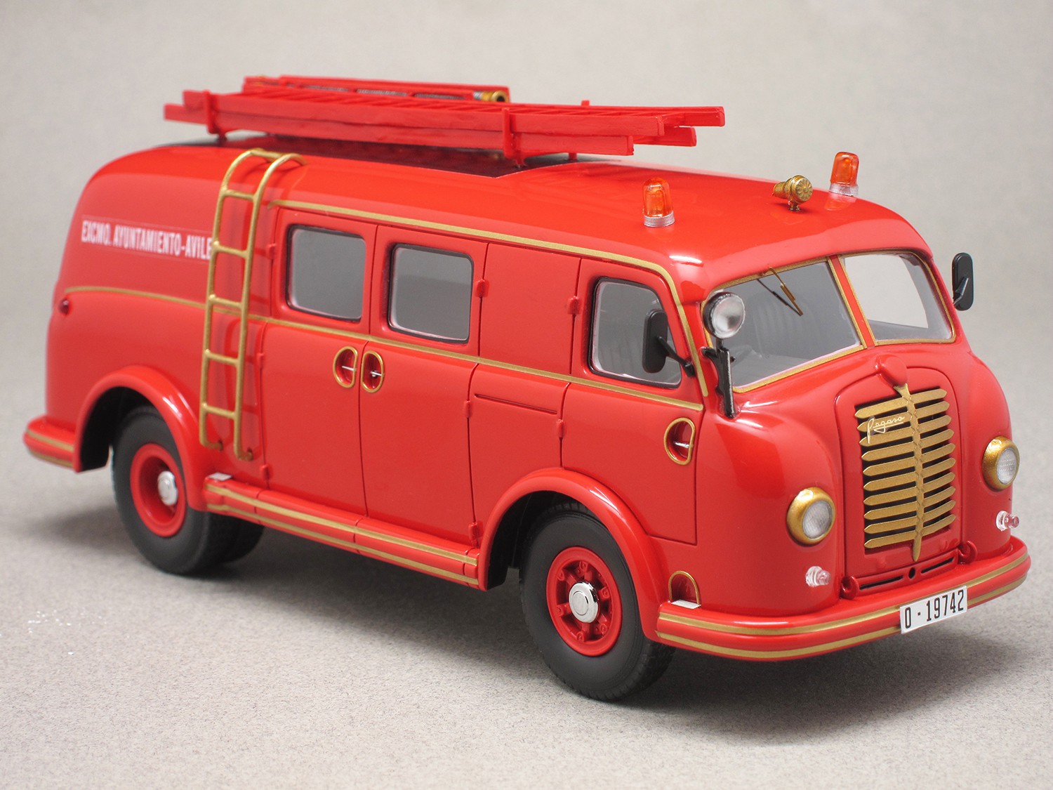 Pegaso Z-203 pompiers (Autocult) 1/43e