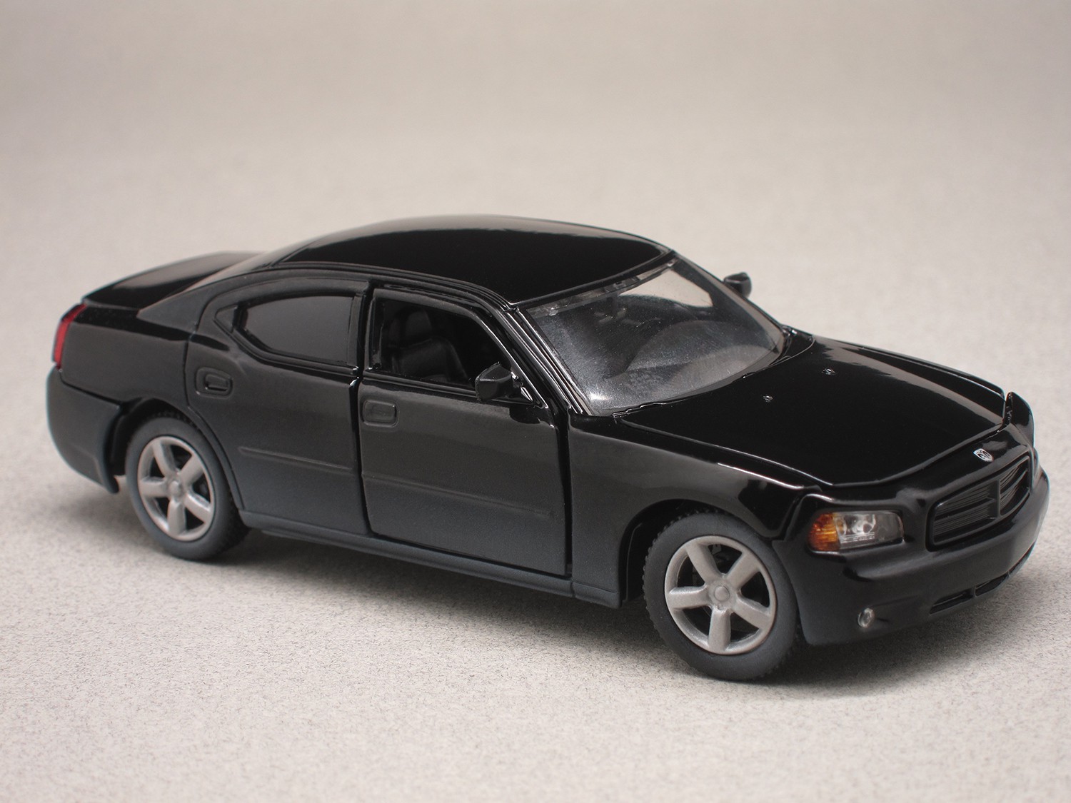 Dodge Charger Walking Dead (Greenlight) 1/43e