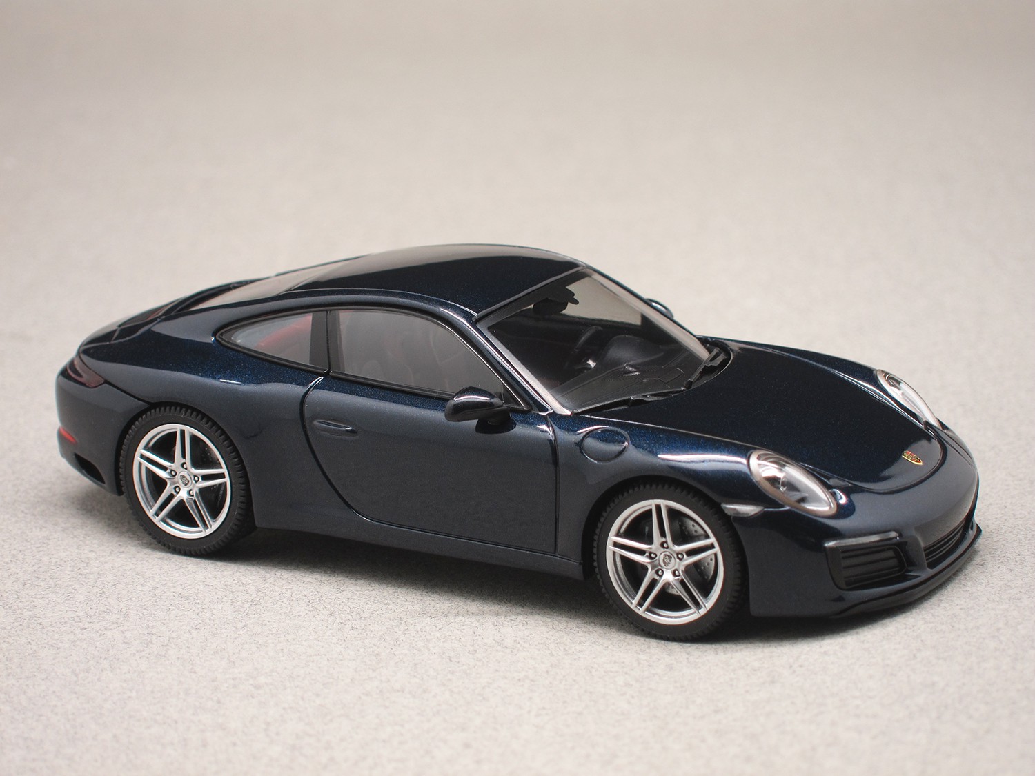 Porsche 911 991 Carrera facelift (Herpa) 1:43