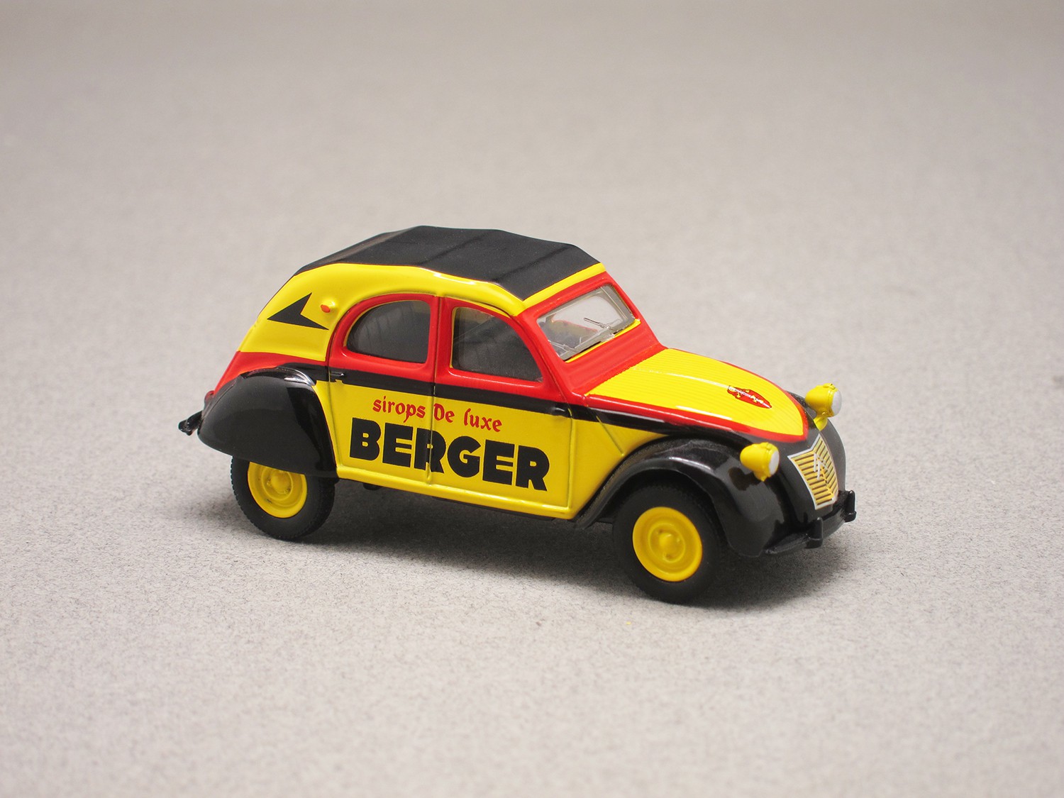 Citroën 2CV 1959 Tour de France "Berger" (Norev) 1/64e