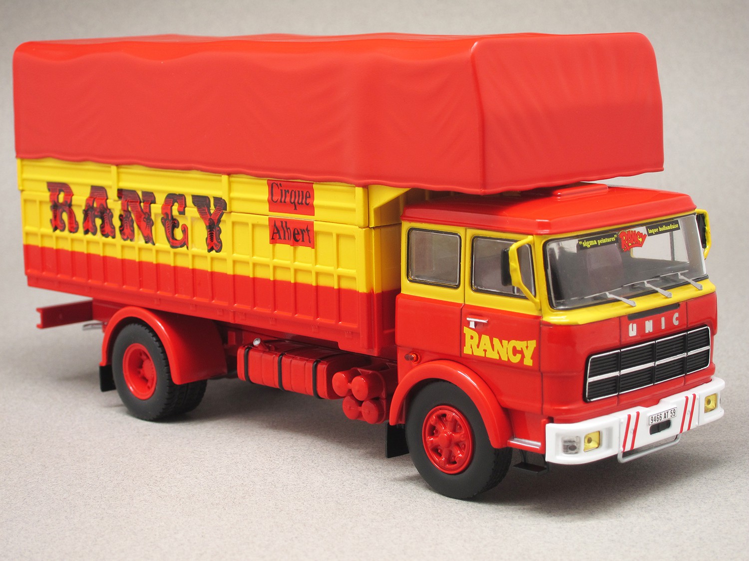 Unic Fiat 619 Rancy circus (IXO) 1:43