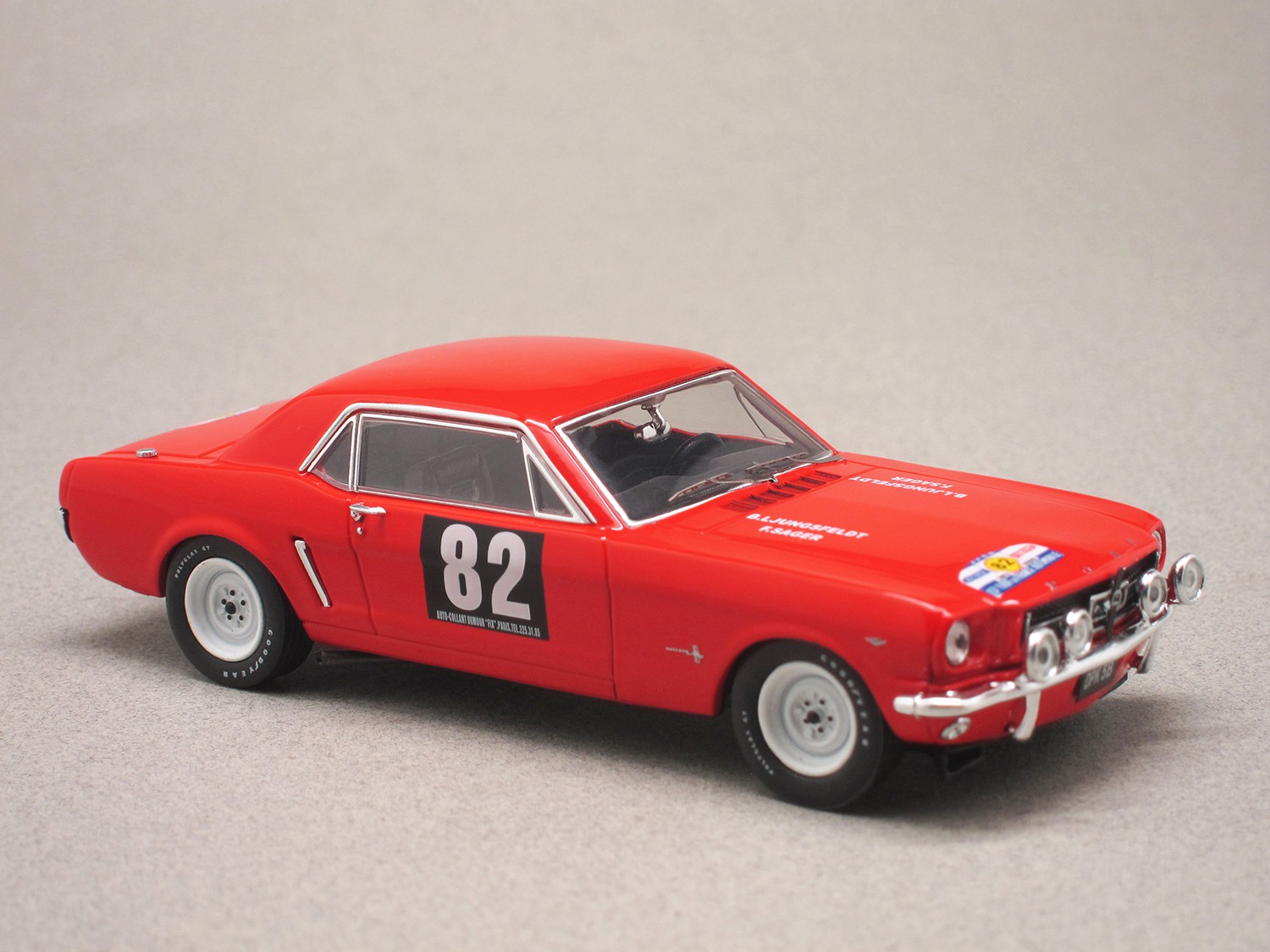 Ford Mustang Tour de France Auto 1964 (Premium X) 1:43