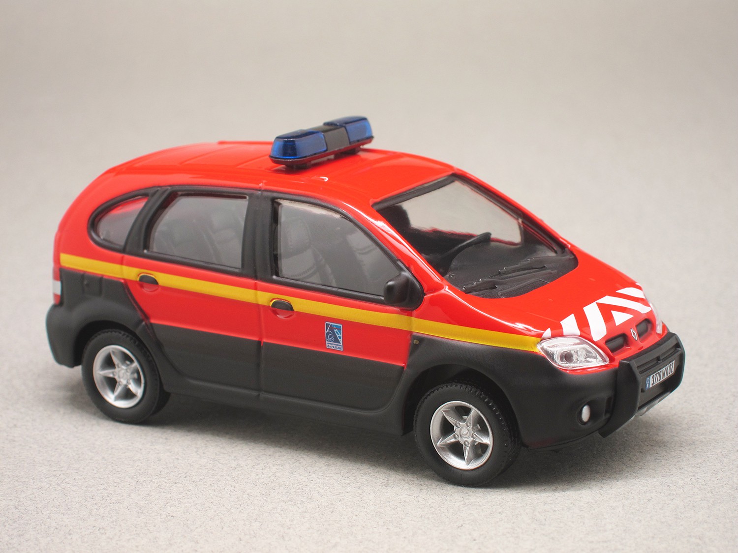 Renault Scénic RX4 fire rescue (Oliex) 1:43