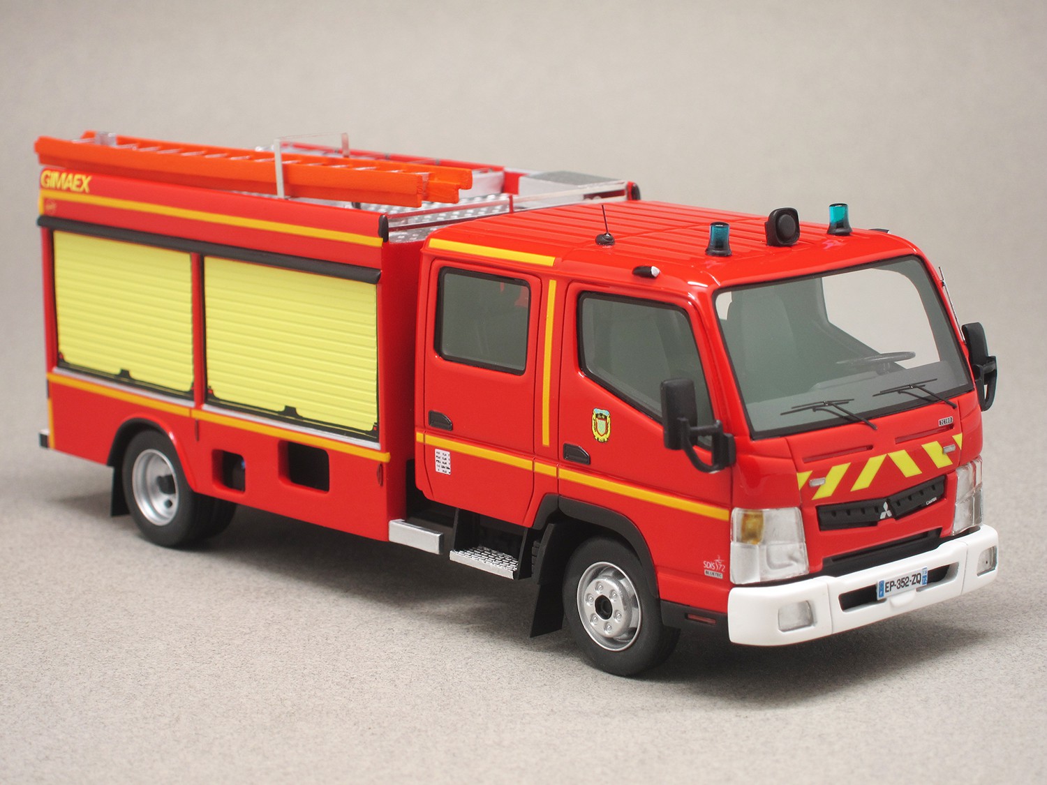 Fuso Canter FPTL Gimaex (Alerte) 1:43