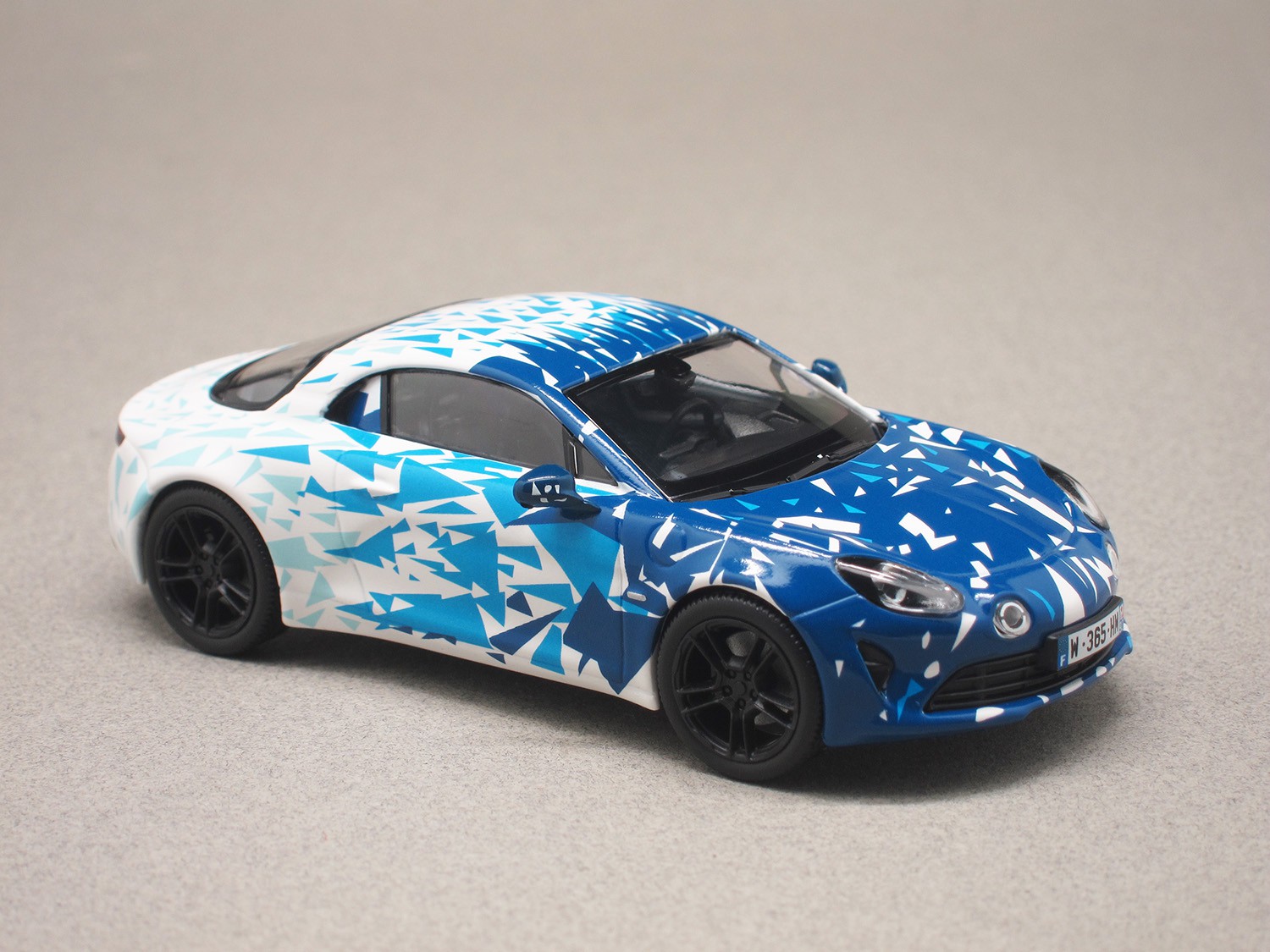 Alpine A110 2017 test version (Norev) 1:43