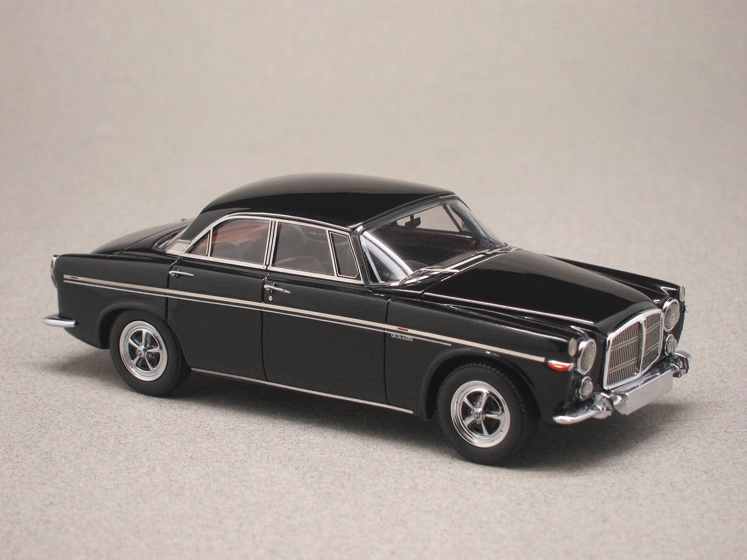 Rover P5B 3,5 litres Coupé (NEO) 1/43e