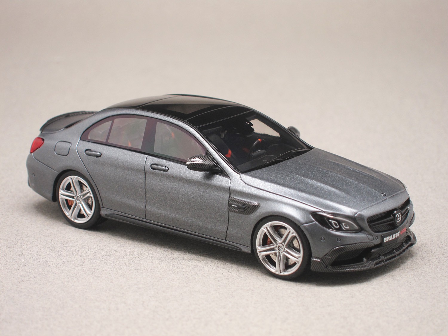 Brabus 600 C63 S (Minichamps) 1/43e