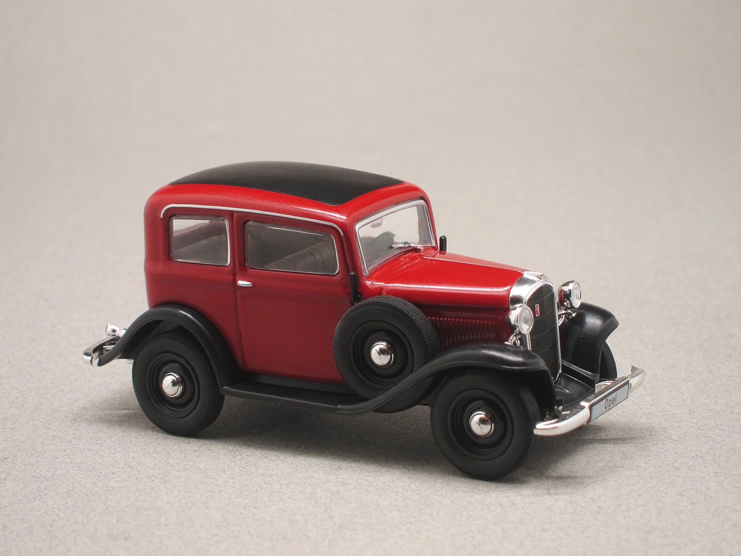 Opel P4 (Whitebox) 1:43