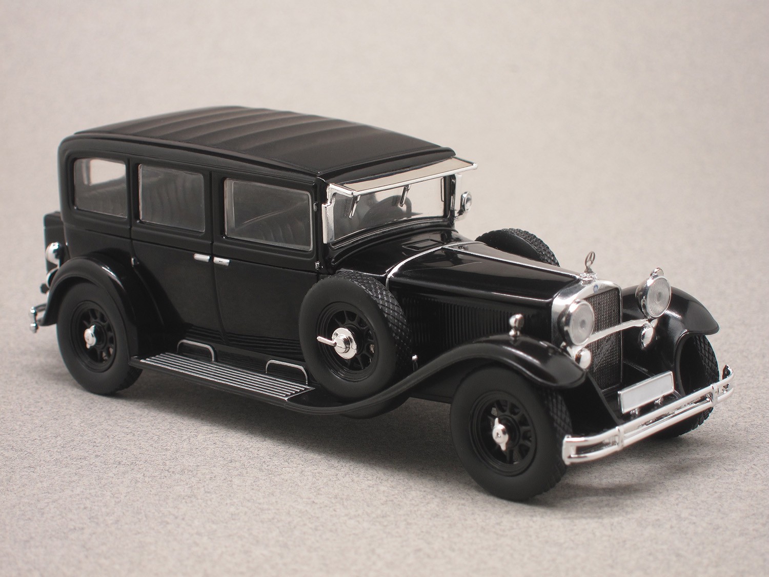 Mercedes Typ Nürburg 460 1929 (Whitebox) 1/43e