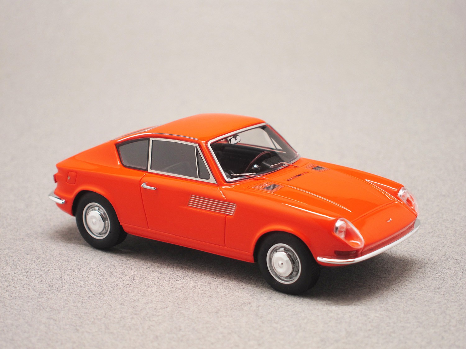 DAF 40 GT (Autocult) 1/43e