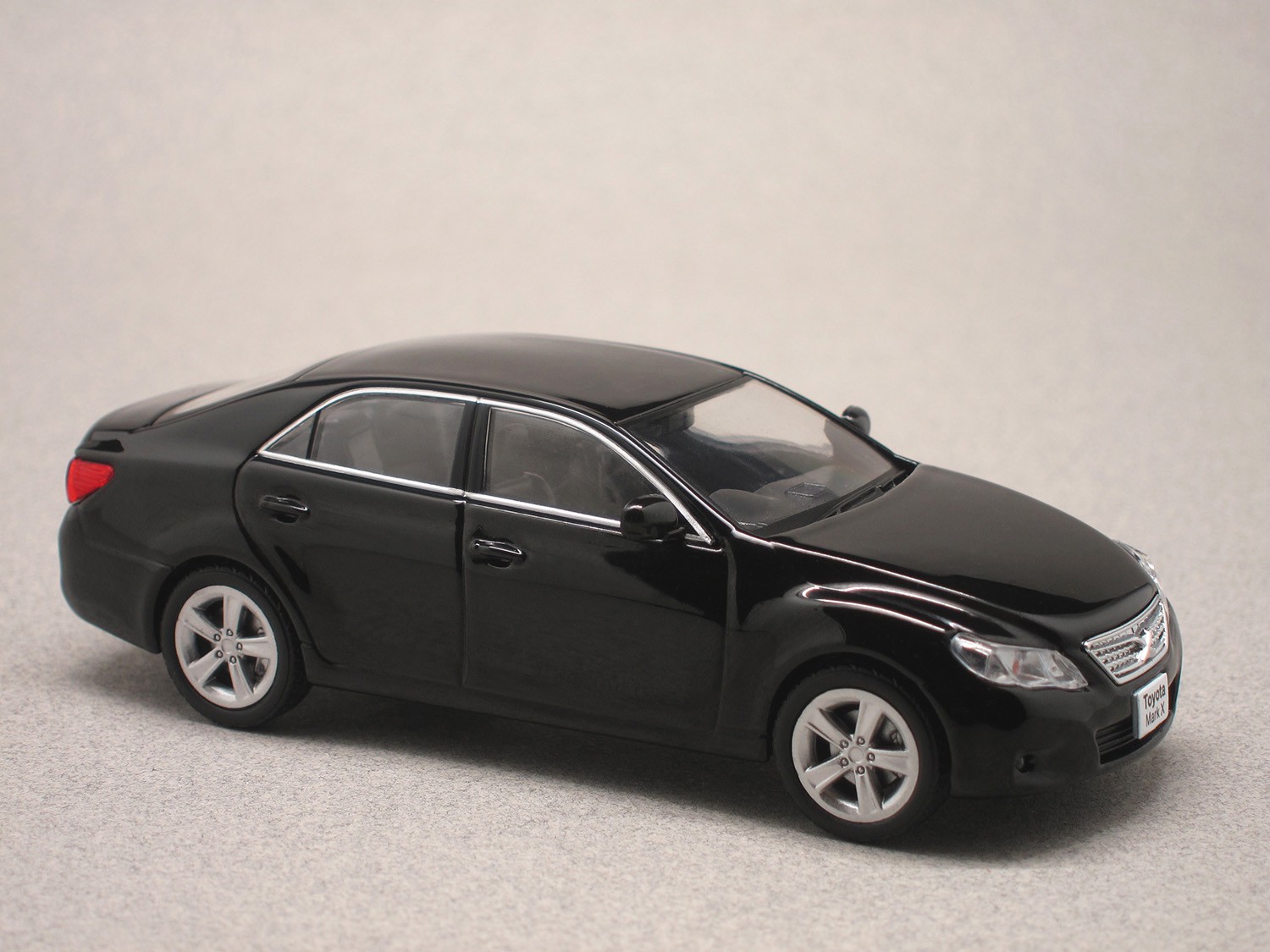 Toyota Mark X 2009 (First:43) 1:43