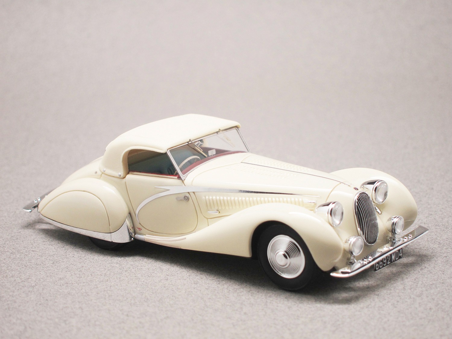 Talbot Lago T150C Figoni & Falaschi 1936 (Matrix) 1/43e