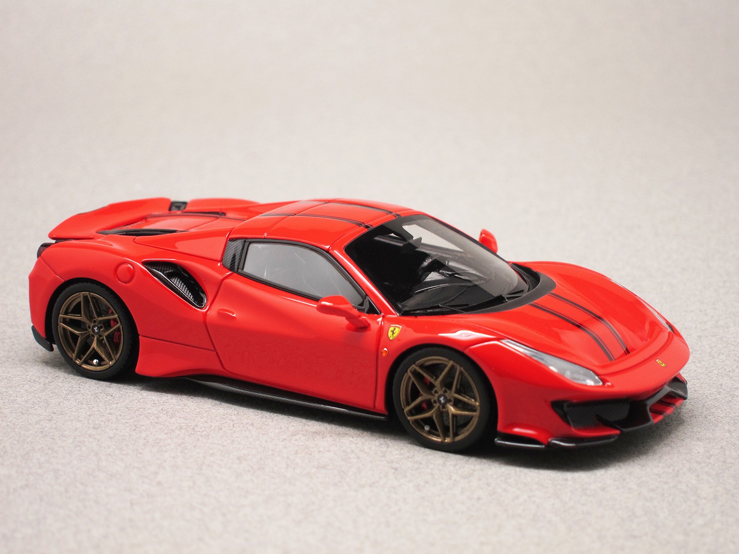 Ferrari 488 Pista Spider Hard-Top Rosso Scuderia (LookSmart) 1/43e