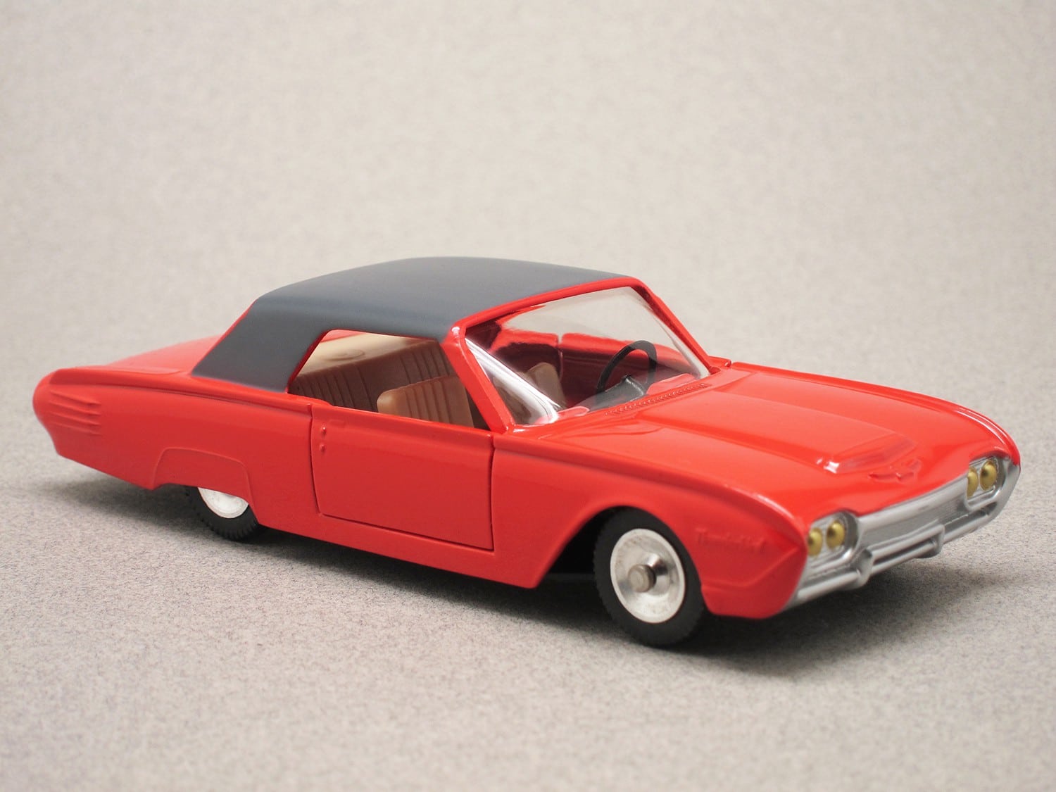 Ford Thunderbird 1961 (Solido) 1:43