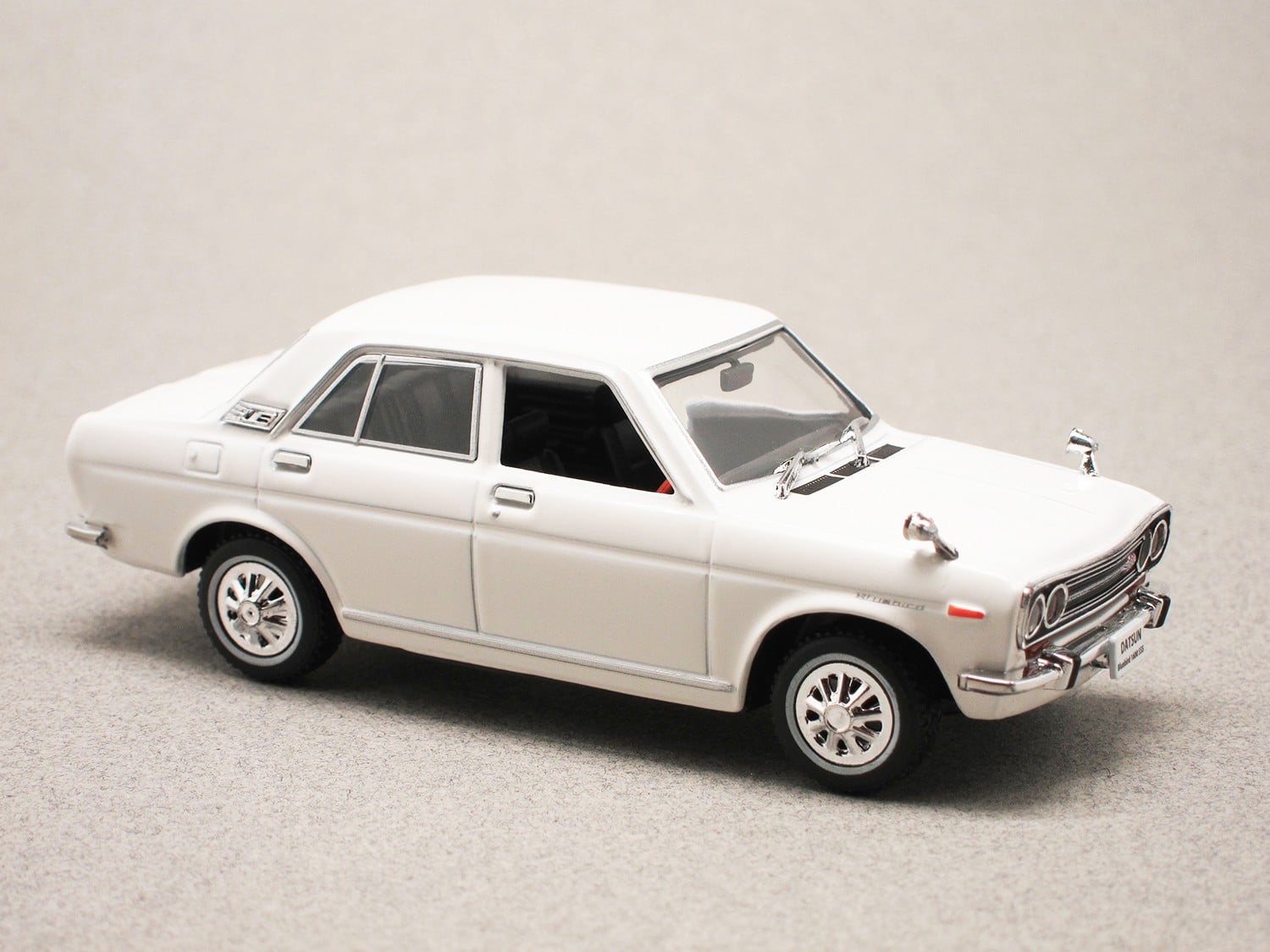 Datsun Bluebird 1600 SSS 1969 (Norev) 1:43