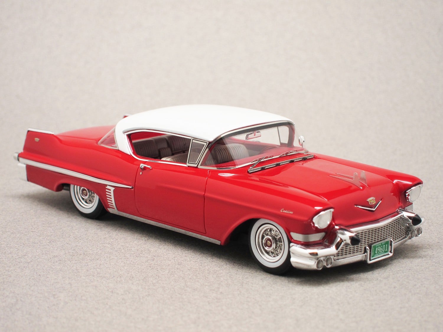 Cadillac Série 62 hardtop coupé 1957 (NEO) 1/43e