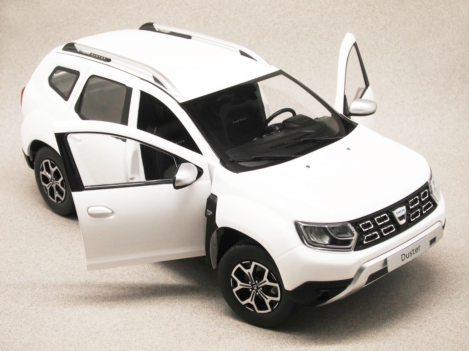 Dacia Duster 2018 (Solido) 1/18e