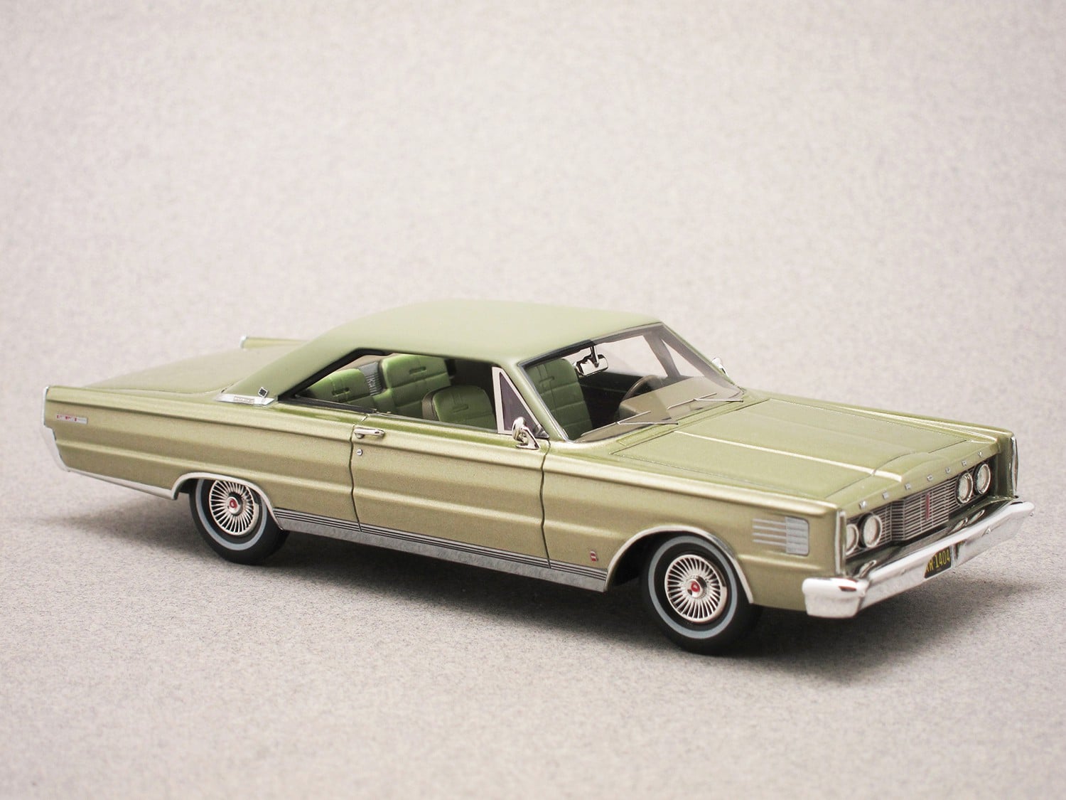 Mercury Park Lane Hardtop Coupé 1965 (Goldvarg) 1/43e