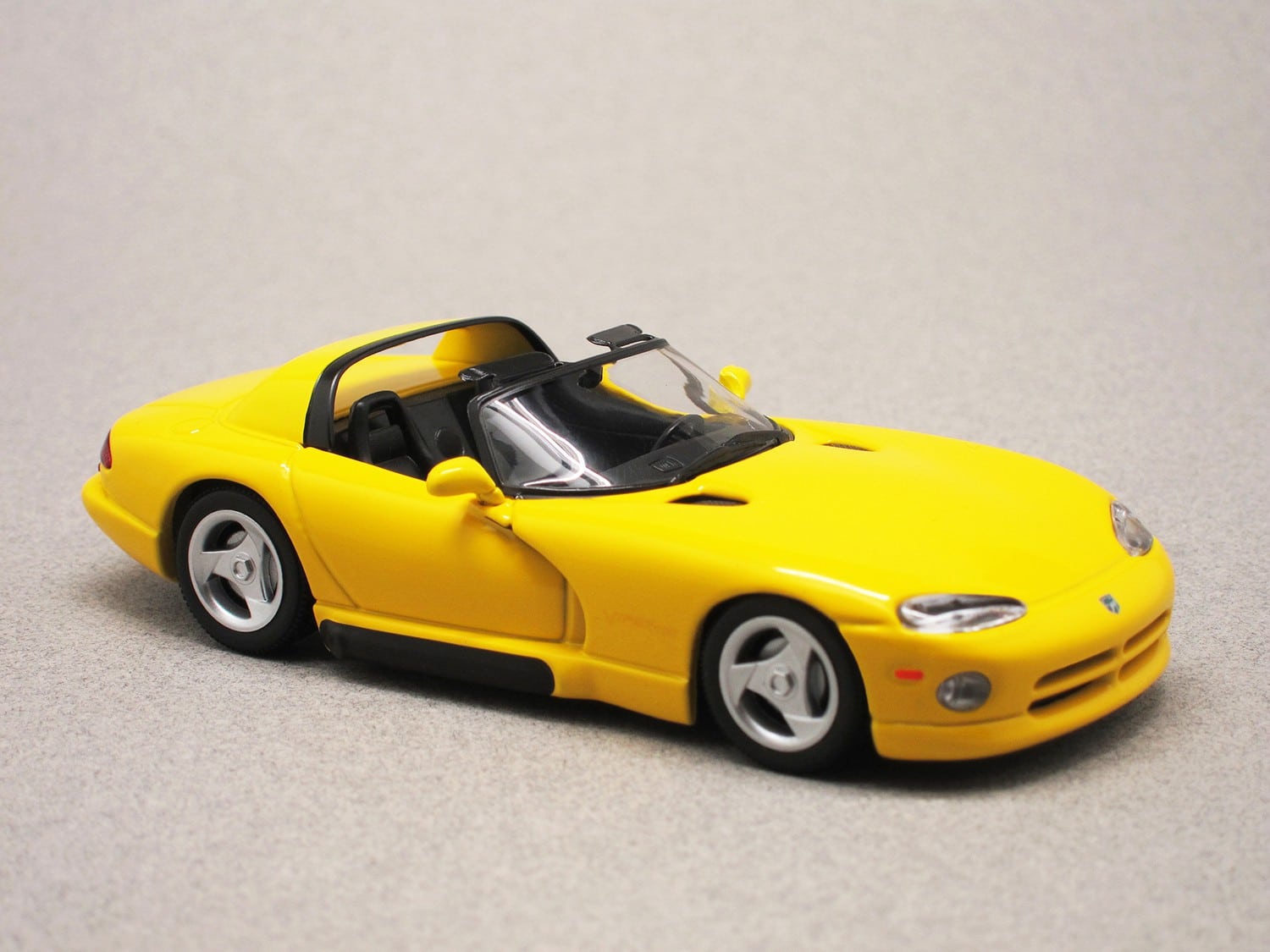 Dodge Viper 1993 (Maxichamps) 1/43e