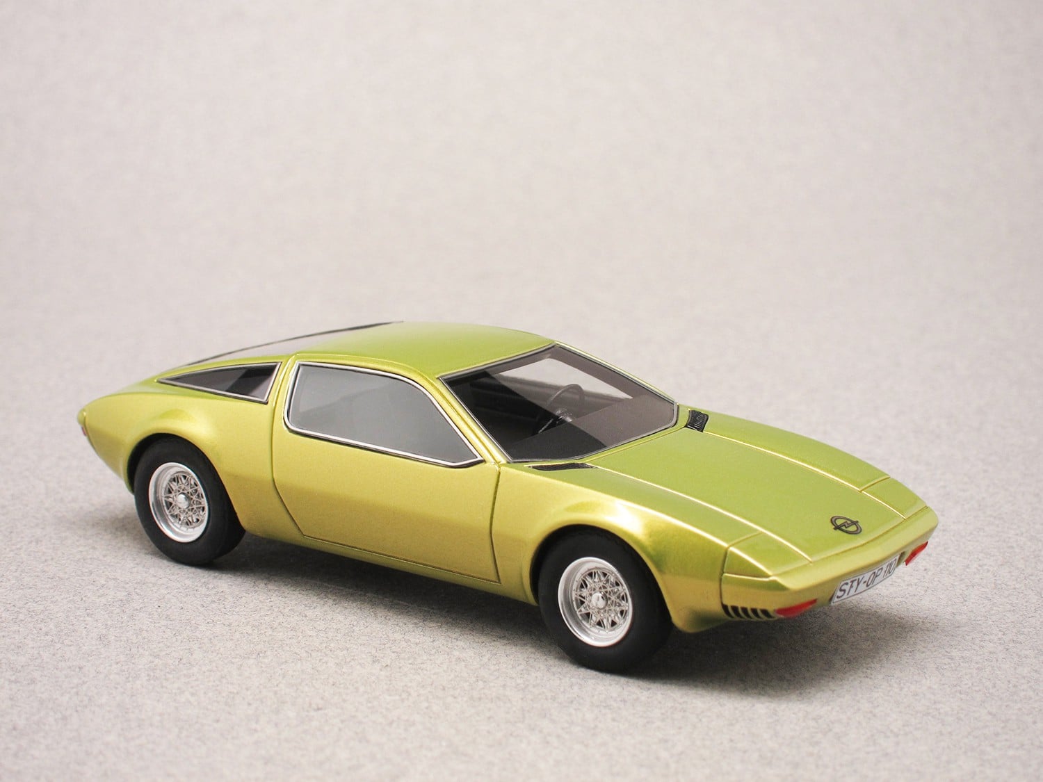 Opel GT/W Geneva 1975 (Avenue 43) 1:43