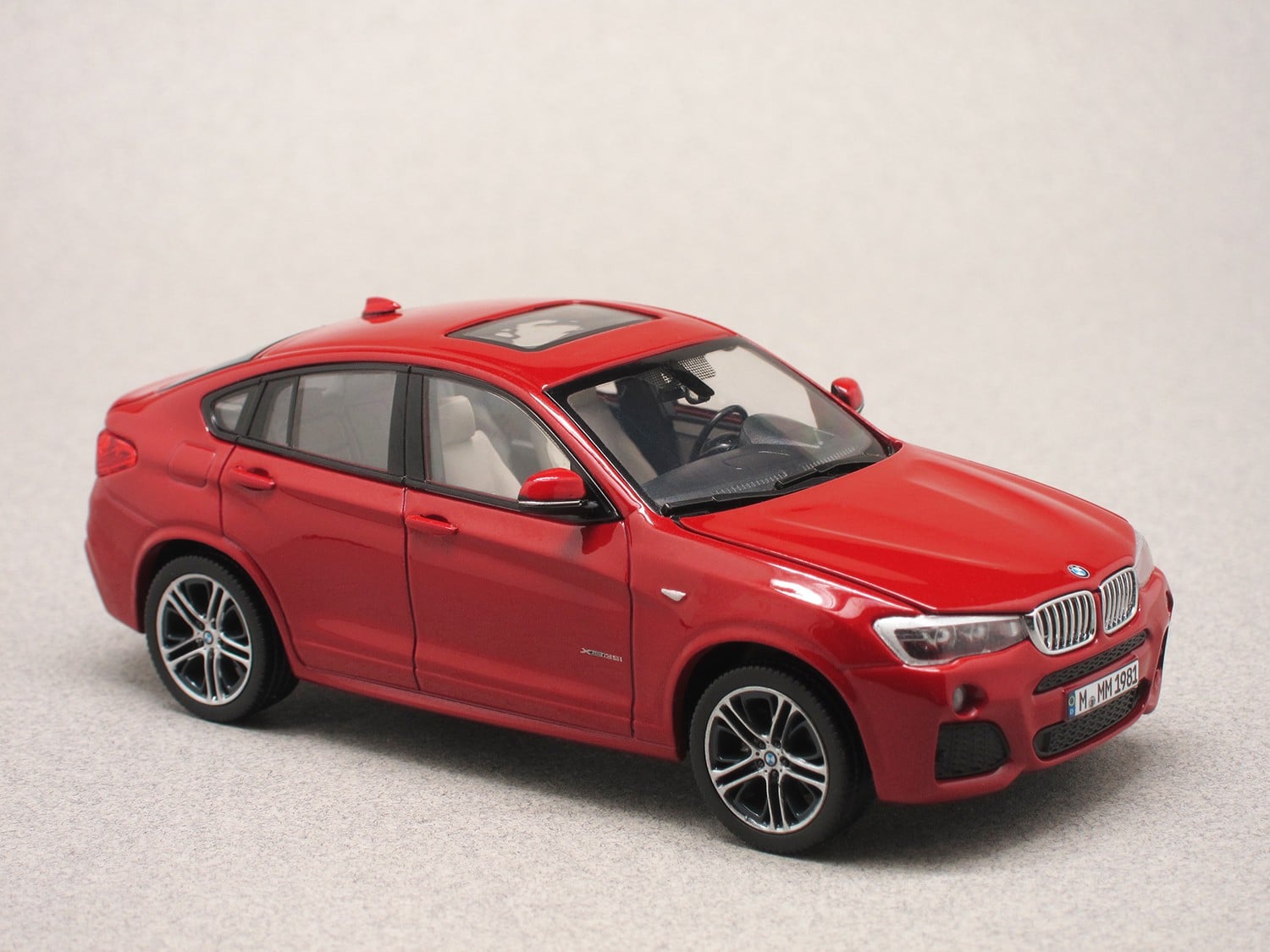 BMW X4 (Herpa) 1:43